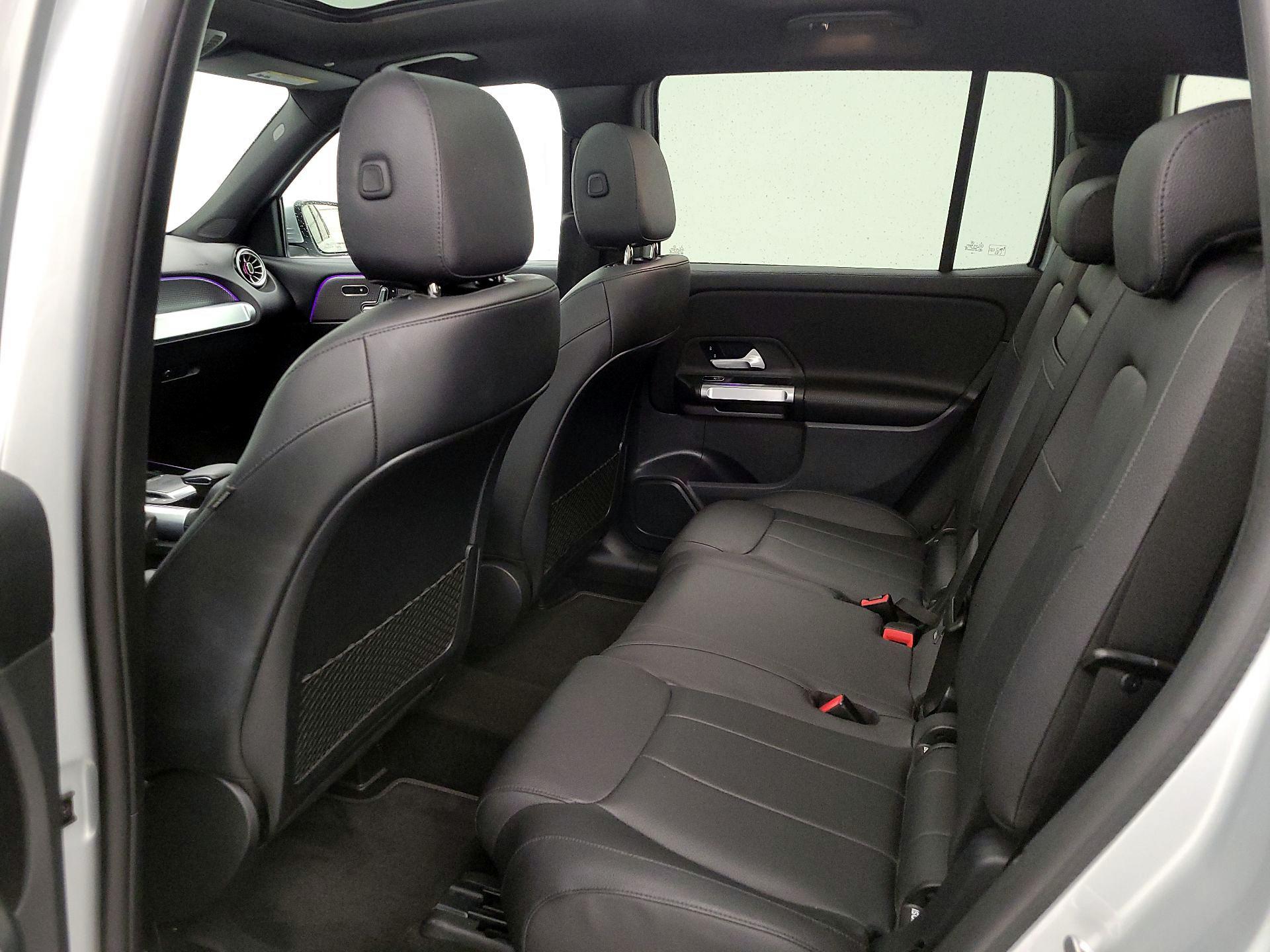 Thumbnail: 2022 Mercedes-Benz GLB - 20