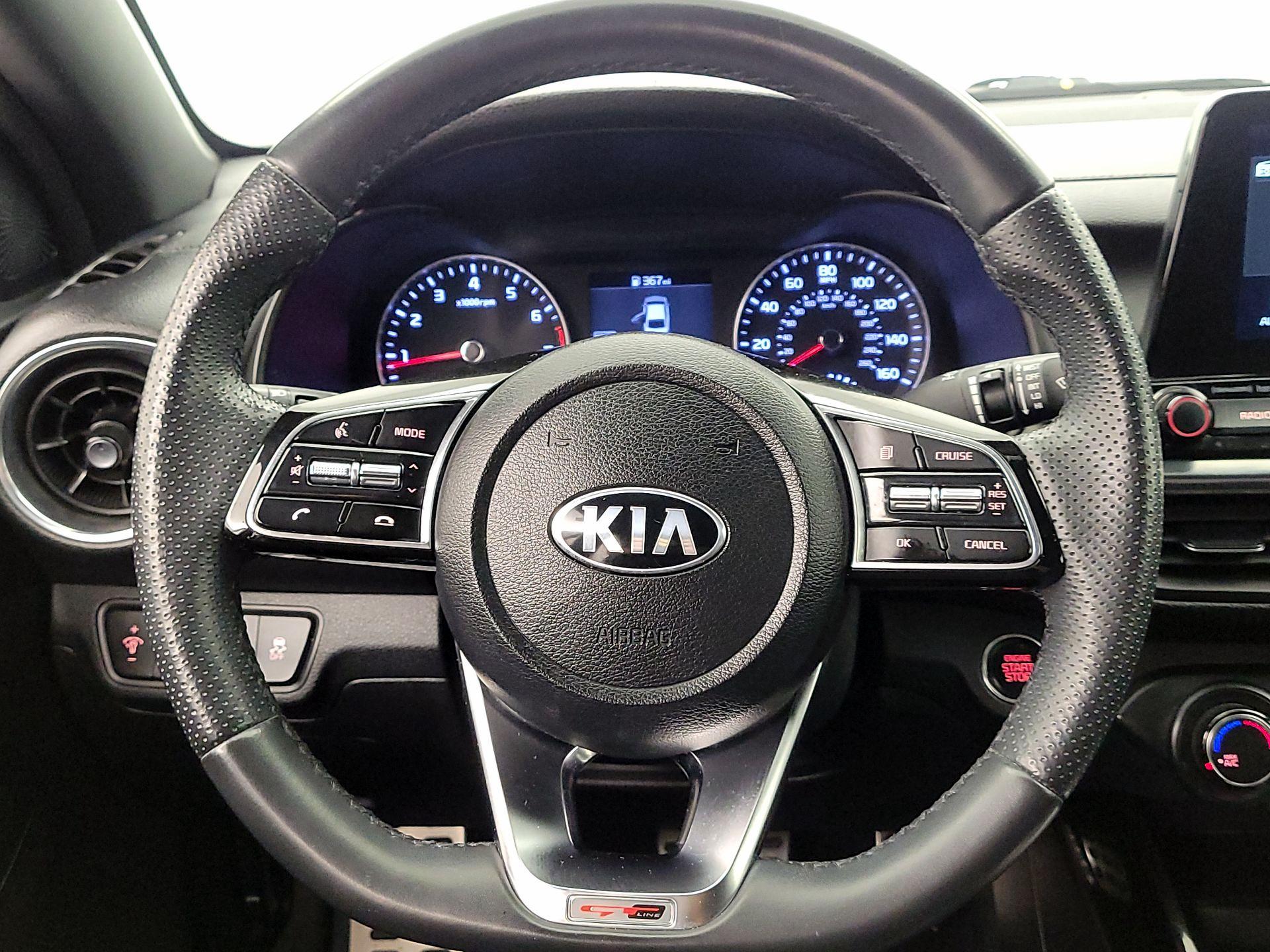 Thumbnail: 2021 Kia Forte - 10