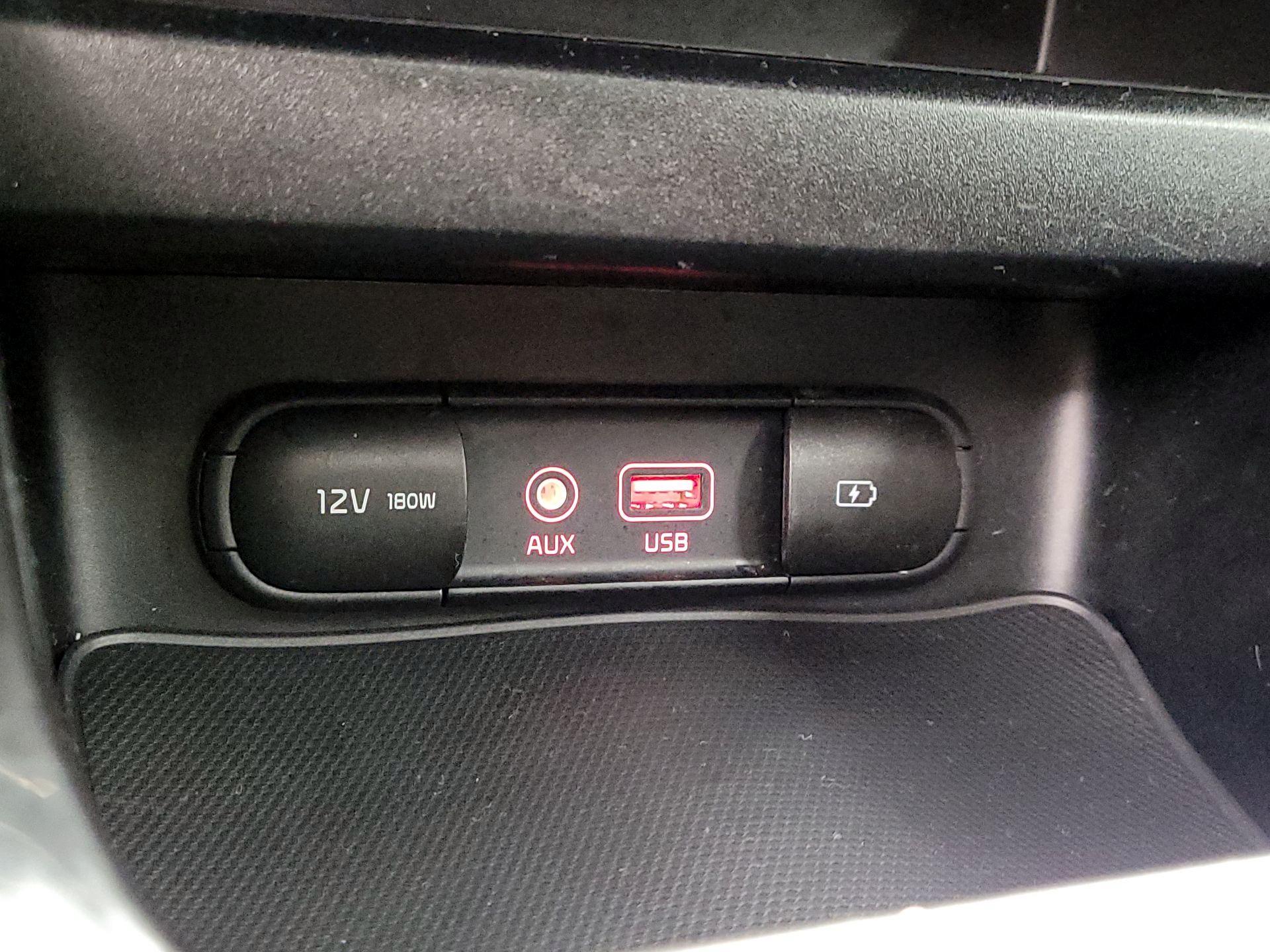 Thumbnail: 2021 Kia Forte - 18