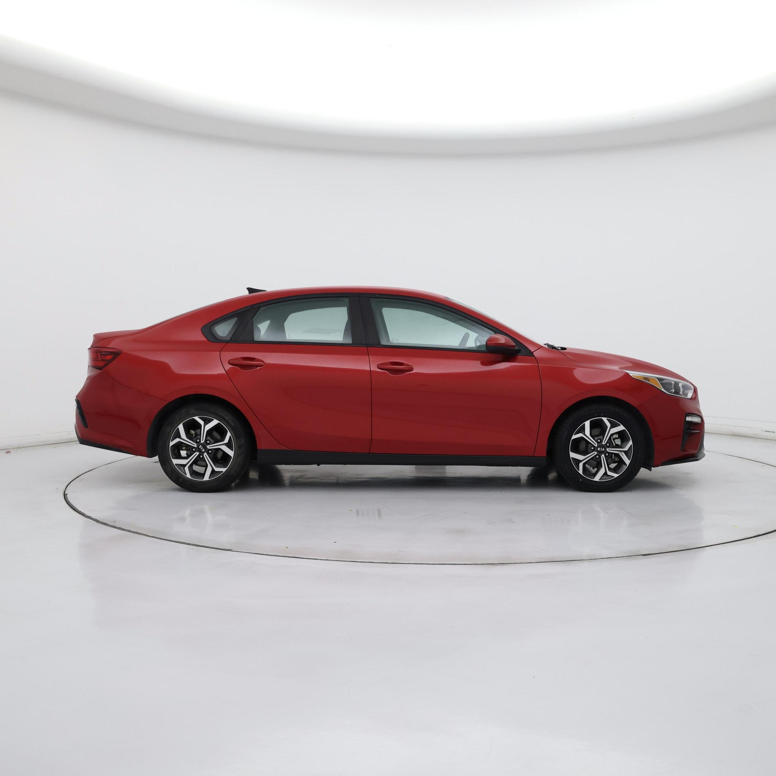 Thumbnail: 2021 Kia Forte - 7