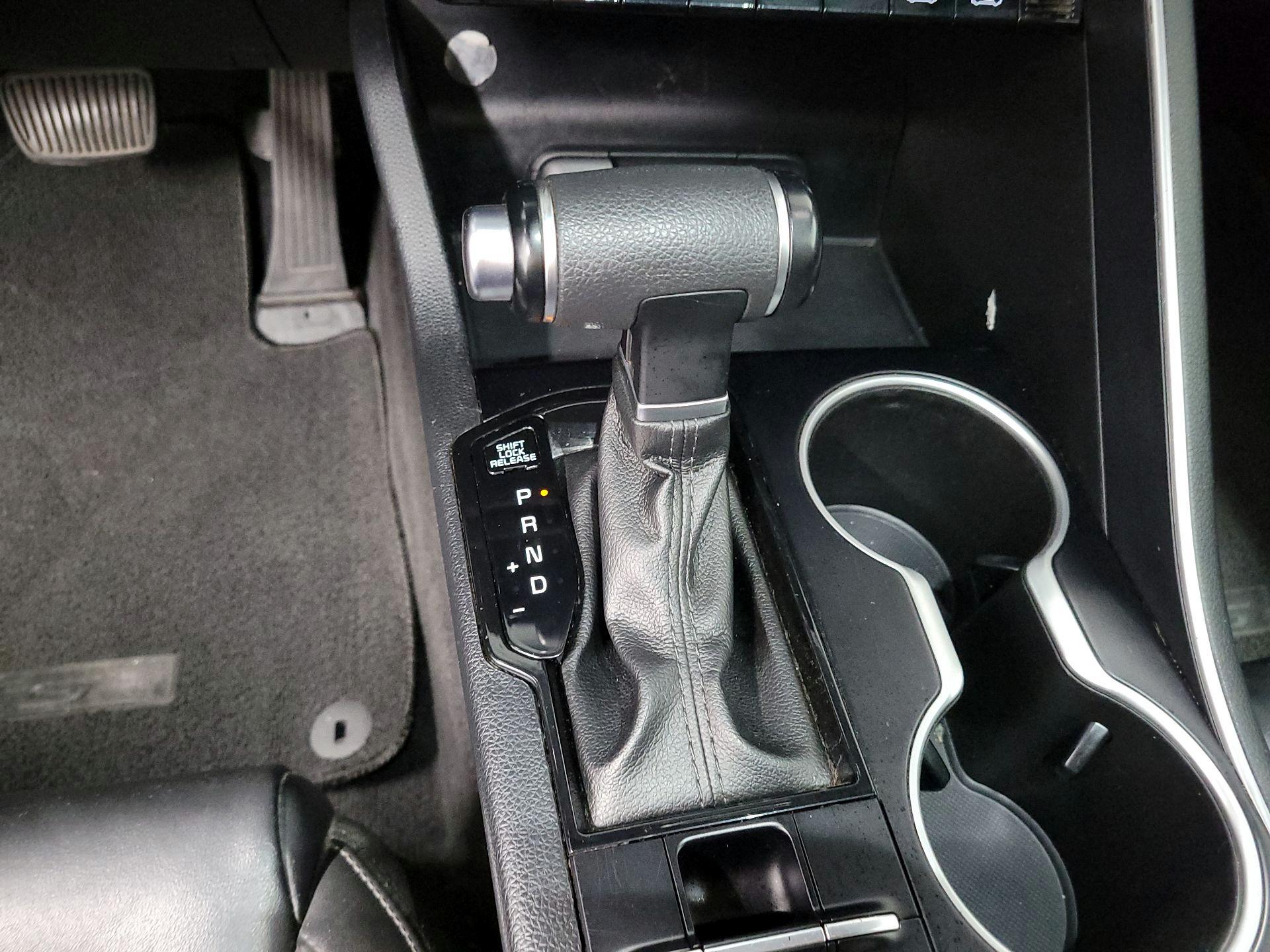 Thumbnail: 2021 Kia K5 - 17