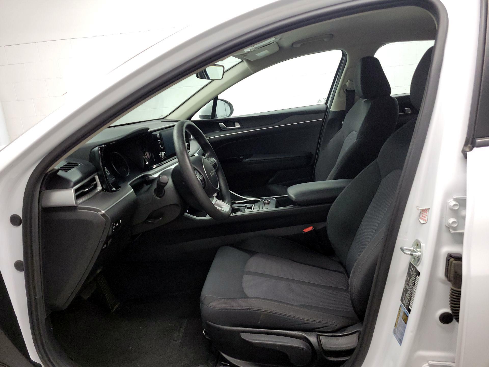 Thumbnail: 2023 Kia K5 - 11