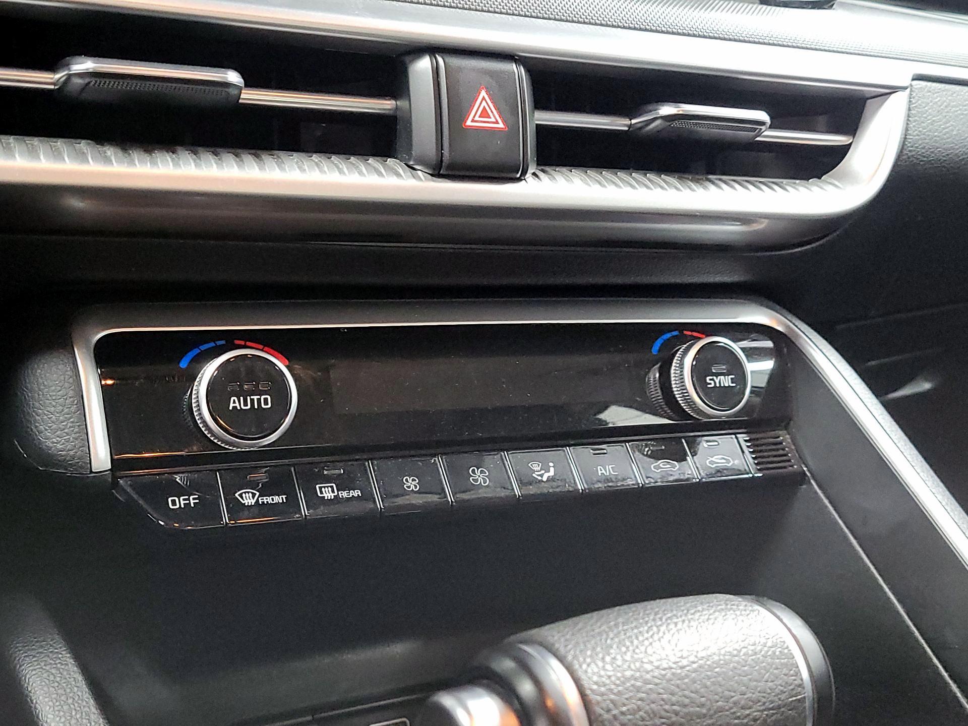 Thumbnail: 2023 Kia K5 - 16