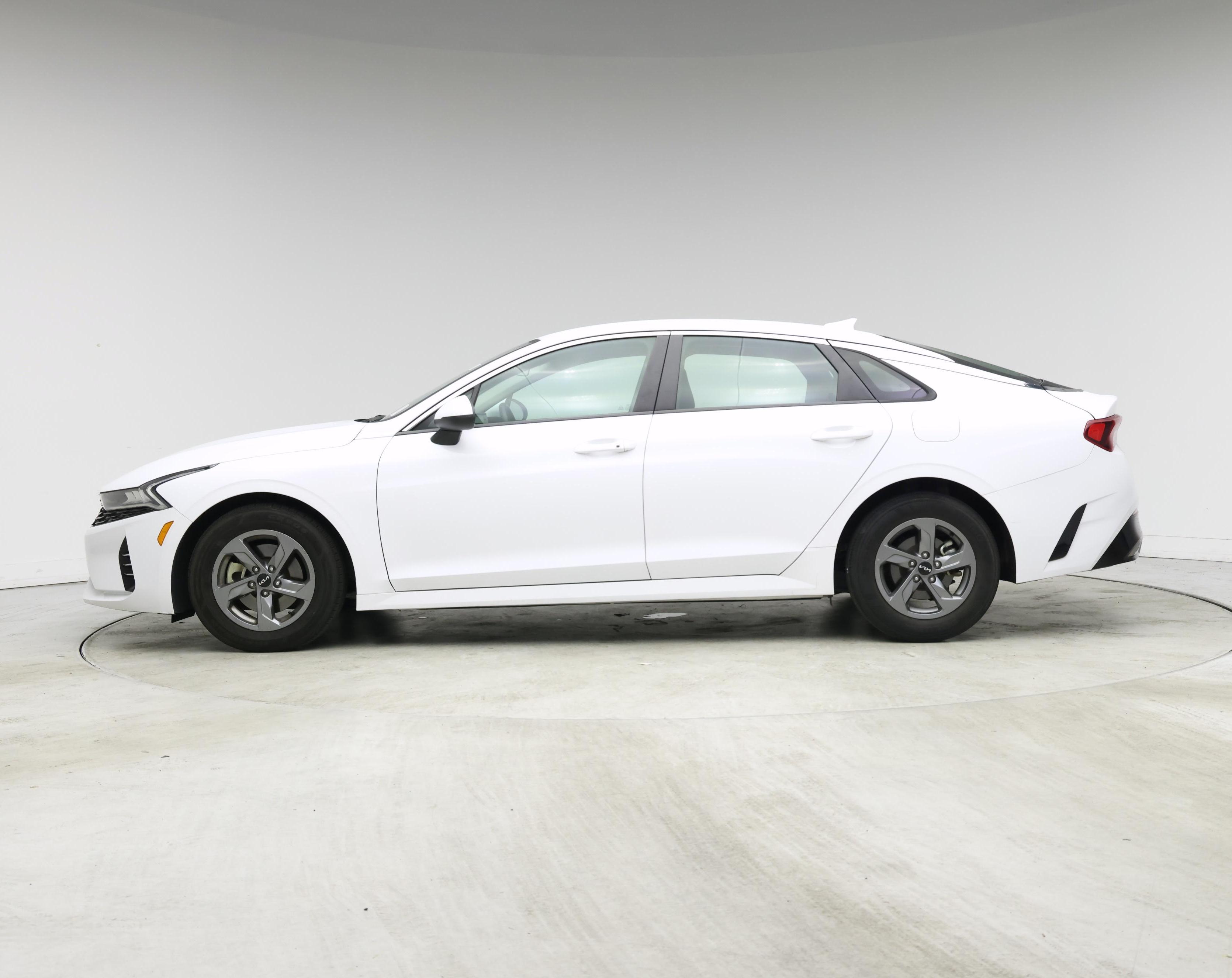 Thumbnail: 2023 Kia K5 - 3