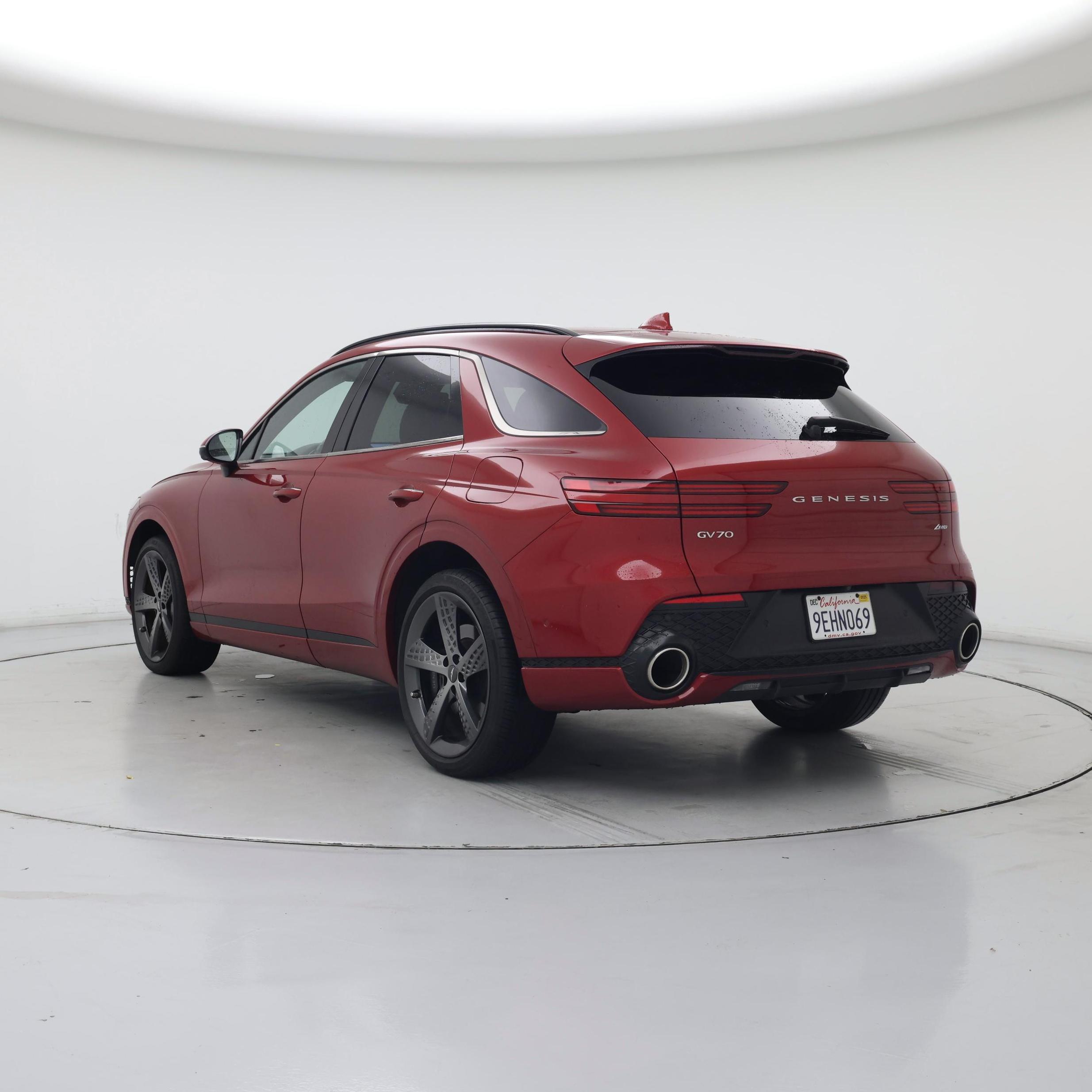 Thumbnail: 2023 Genesis GV70 - 2