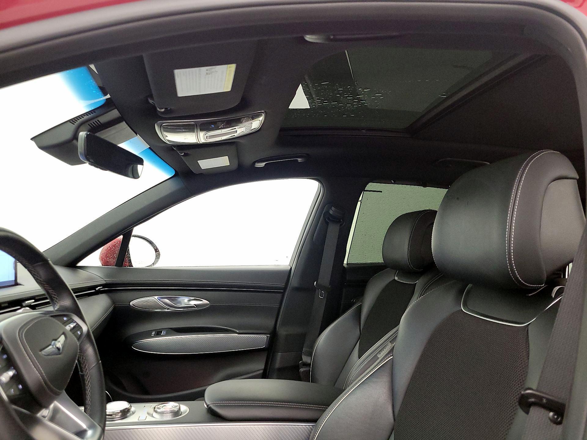 Thumbnail: 2023 Genesis GV70 - 20