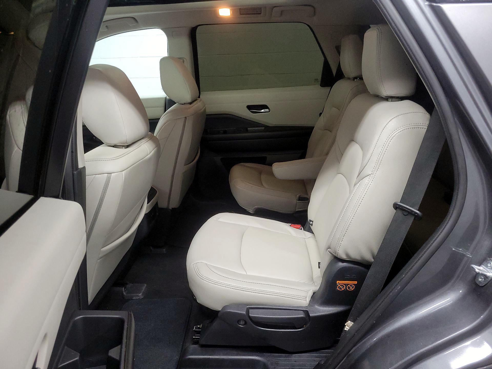 Thumbnail: 2022 Nissan Pathfinder - 20