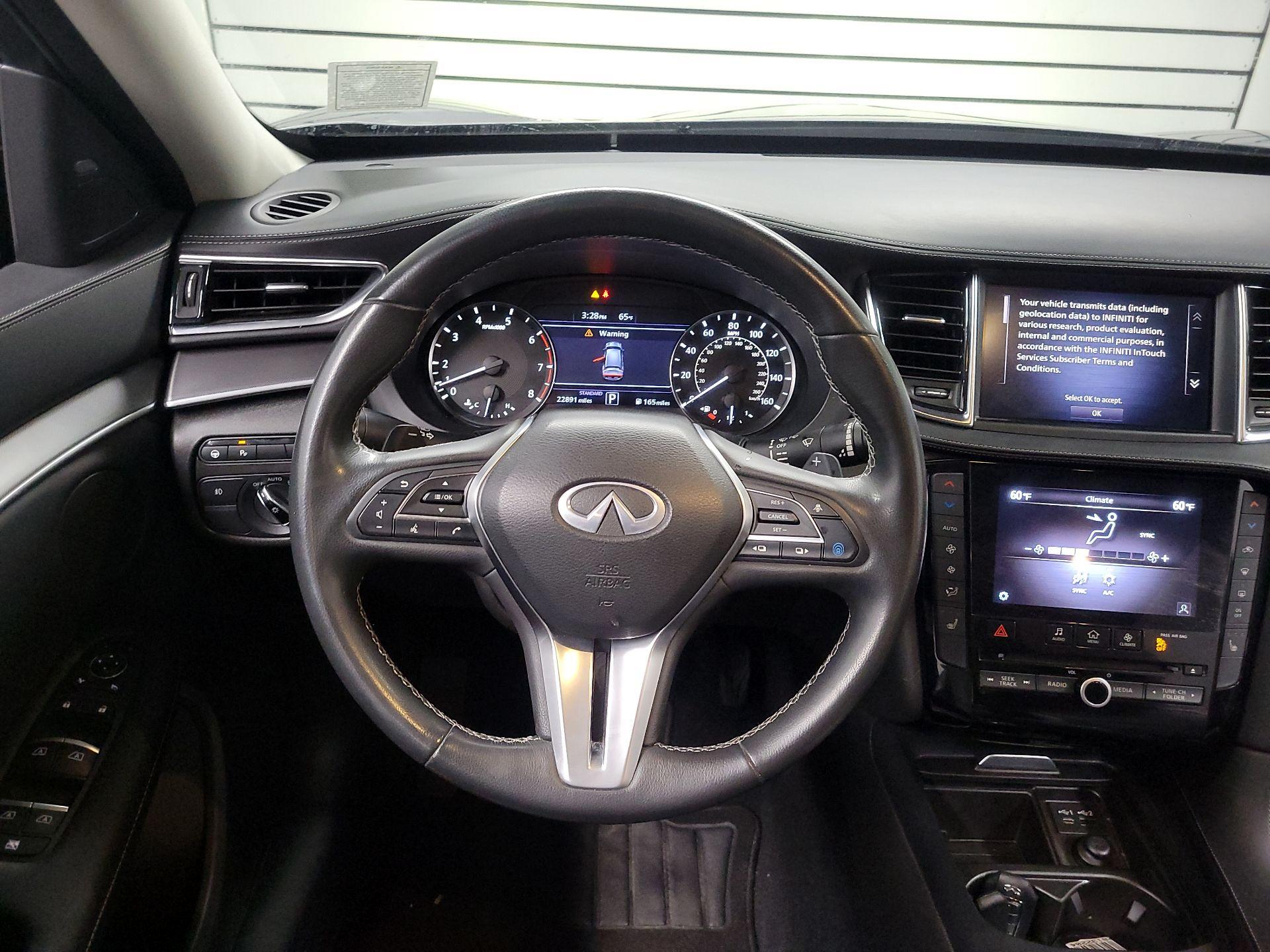 Thumbnail: 2022 INFINITI QX50 - 10