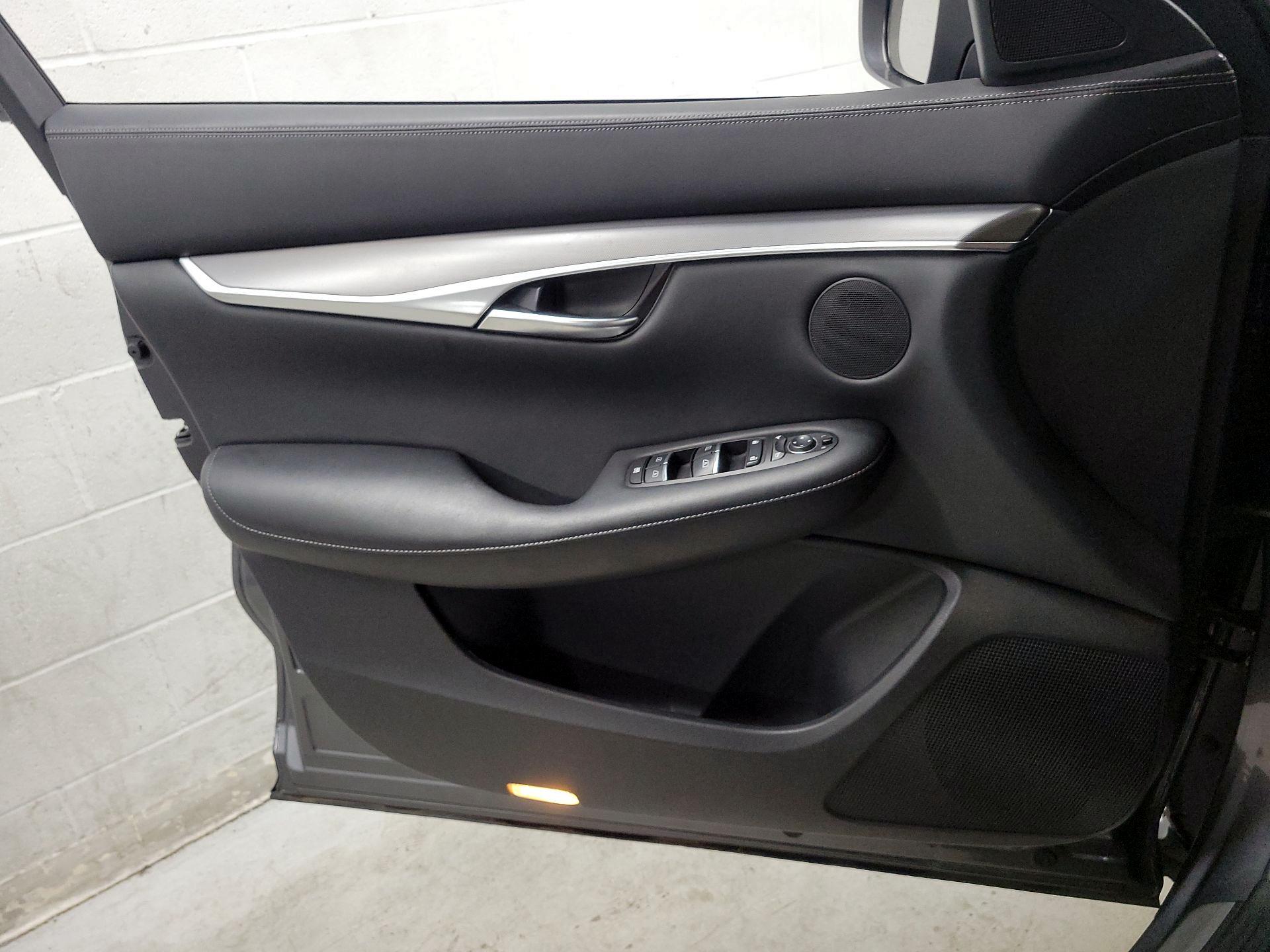 Thumbnail: 2022 INFINITI QX50 - 12