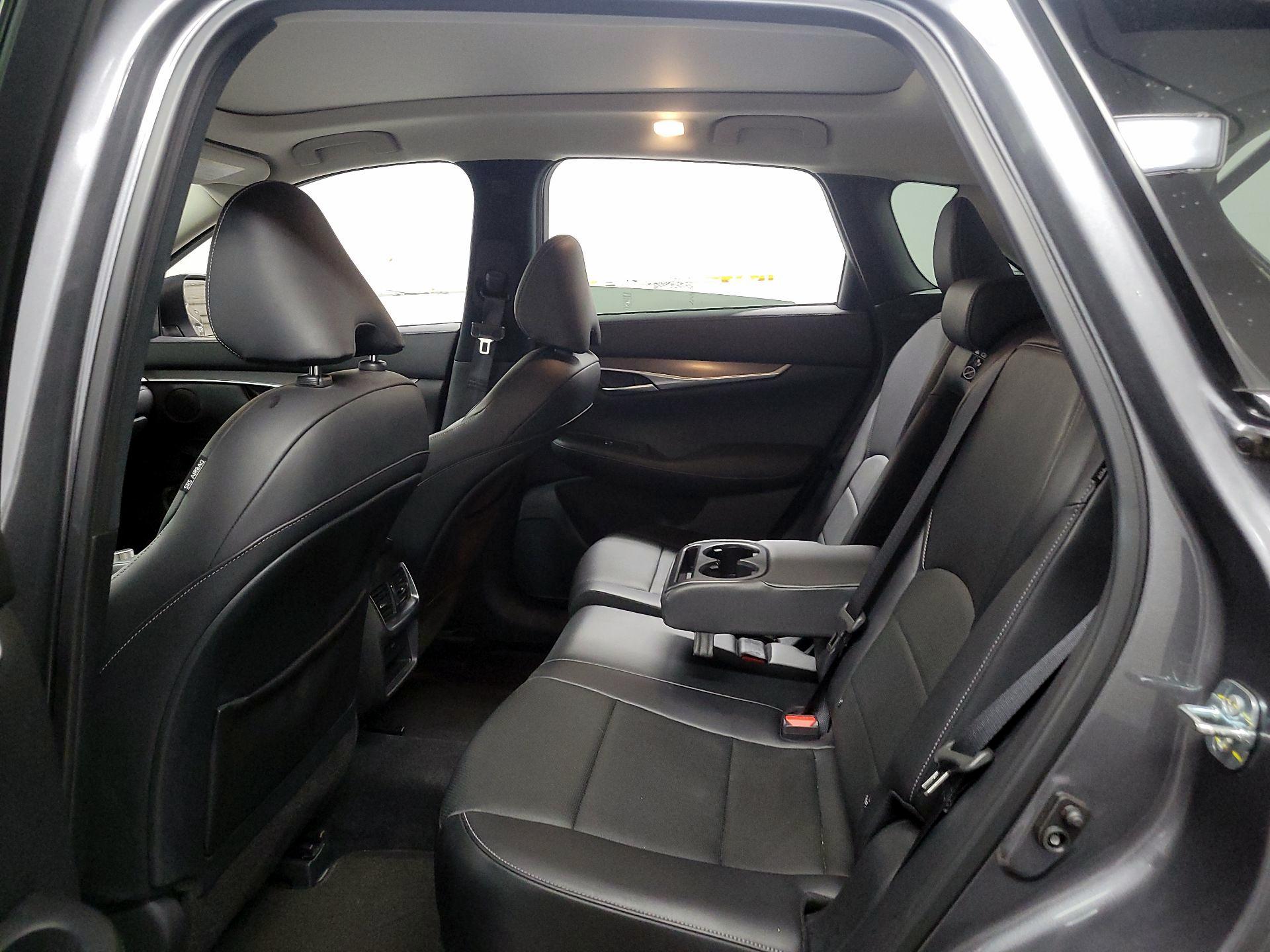 Thumbnail: 2022 INFINITI QX50 - 18