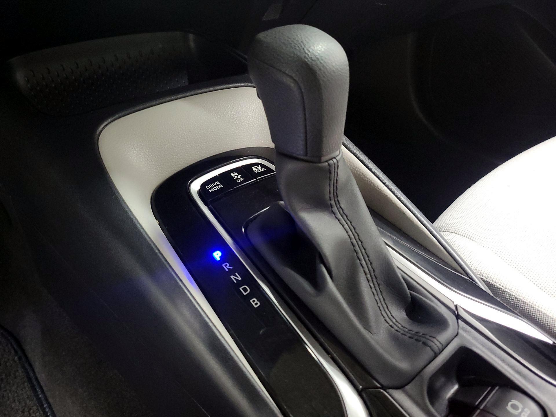 Thumbnail: 2022 Toyota Corolla - 17