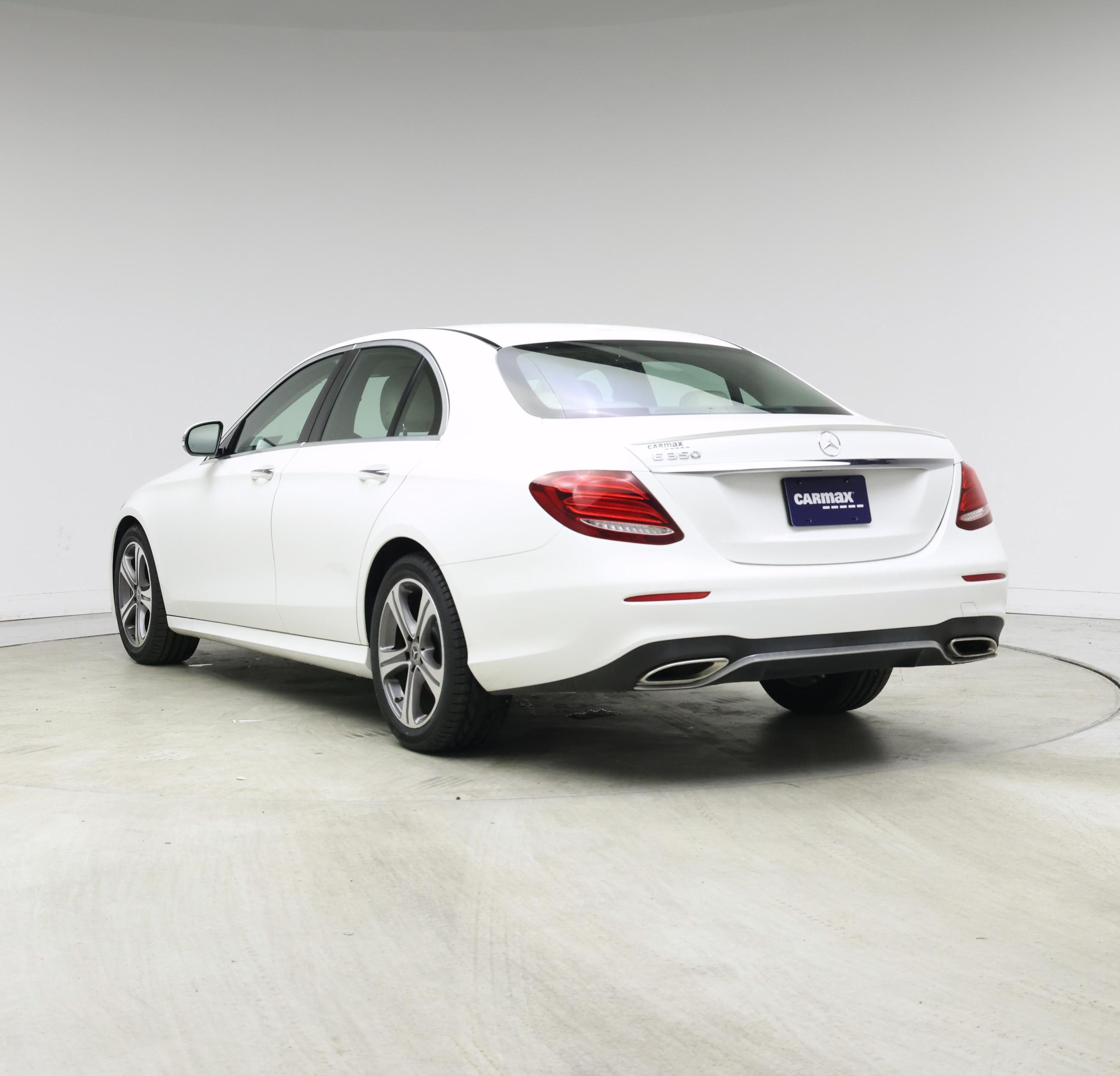 Thumbnail: 2020 Mercedes-Benz E-Class - 2