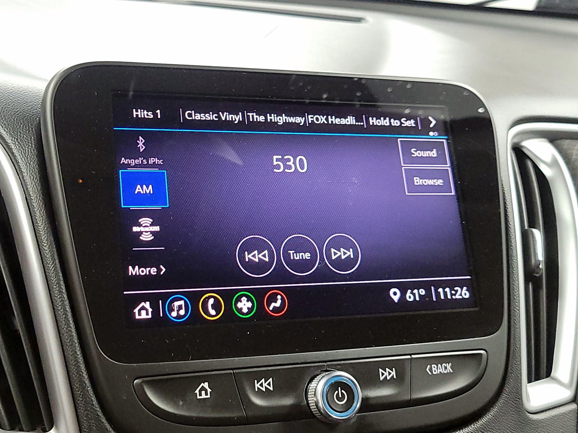 Thumbnail: 2022 Chevrolet Malibu - 15