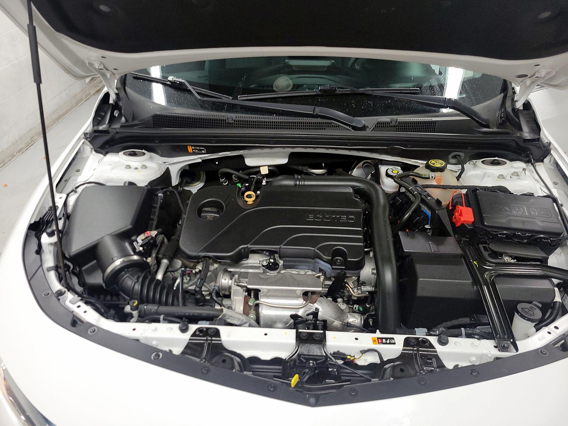 Thumbnail: 2022 Chevrolet Malibu - 20