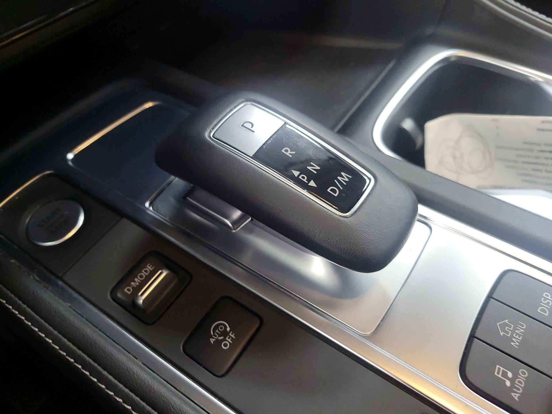 Thumbnail: 2023 INFINITI QX60 - 17