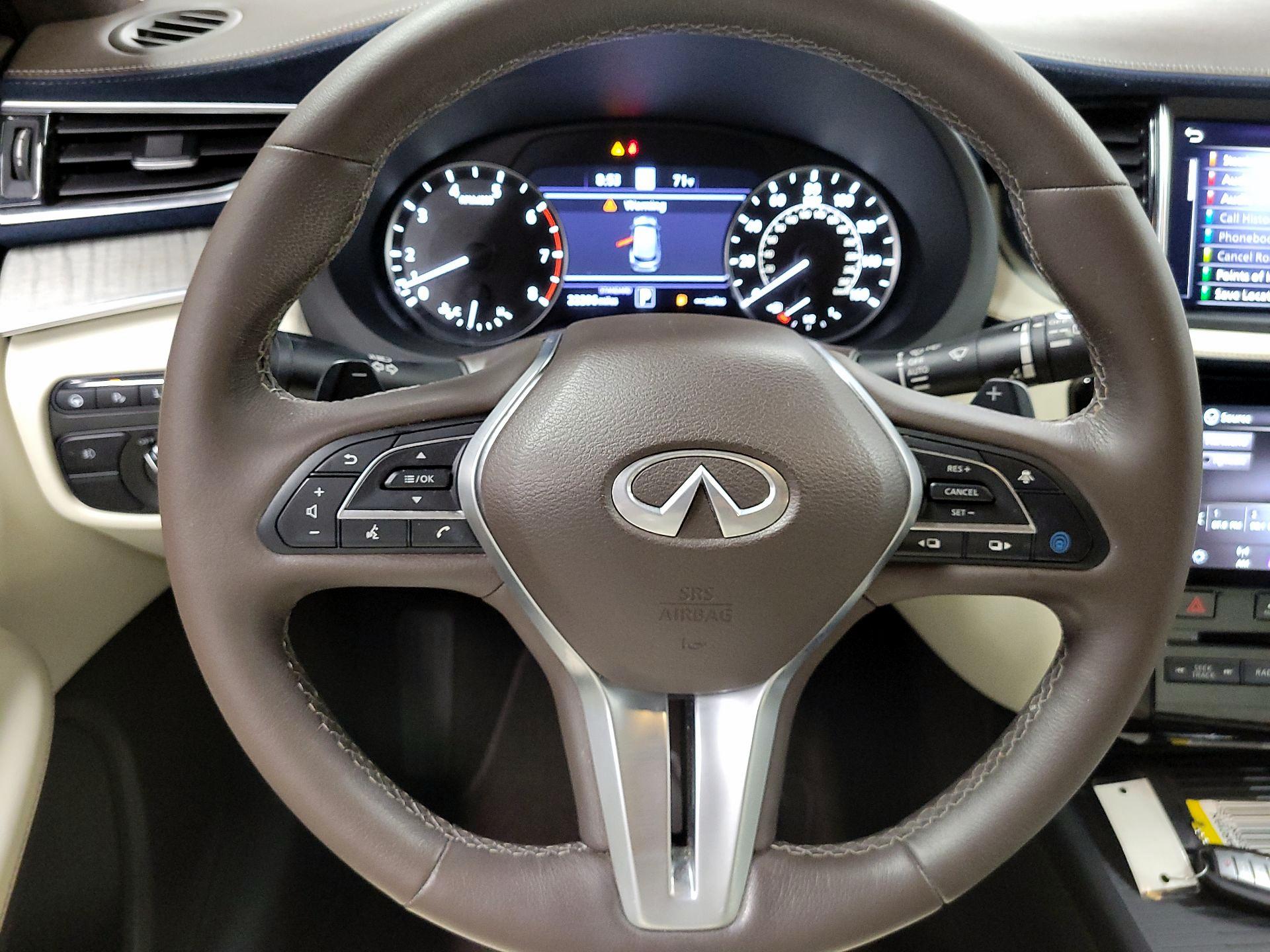 Thumbnail: 2022 INFINITI QX50 - 10