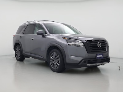 Gray 2023 Nissan Pathfinder SL