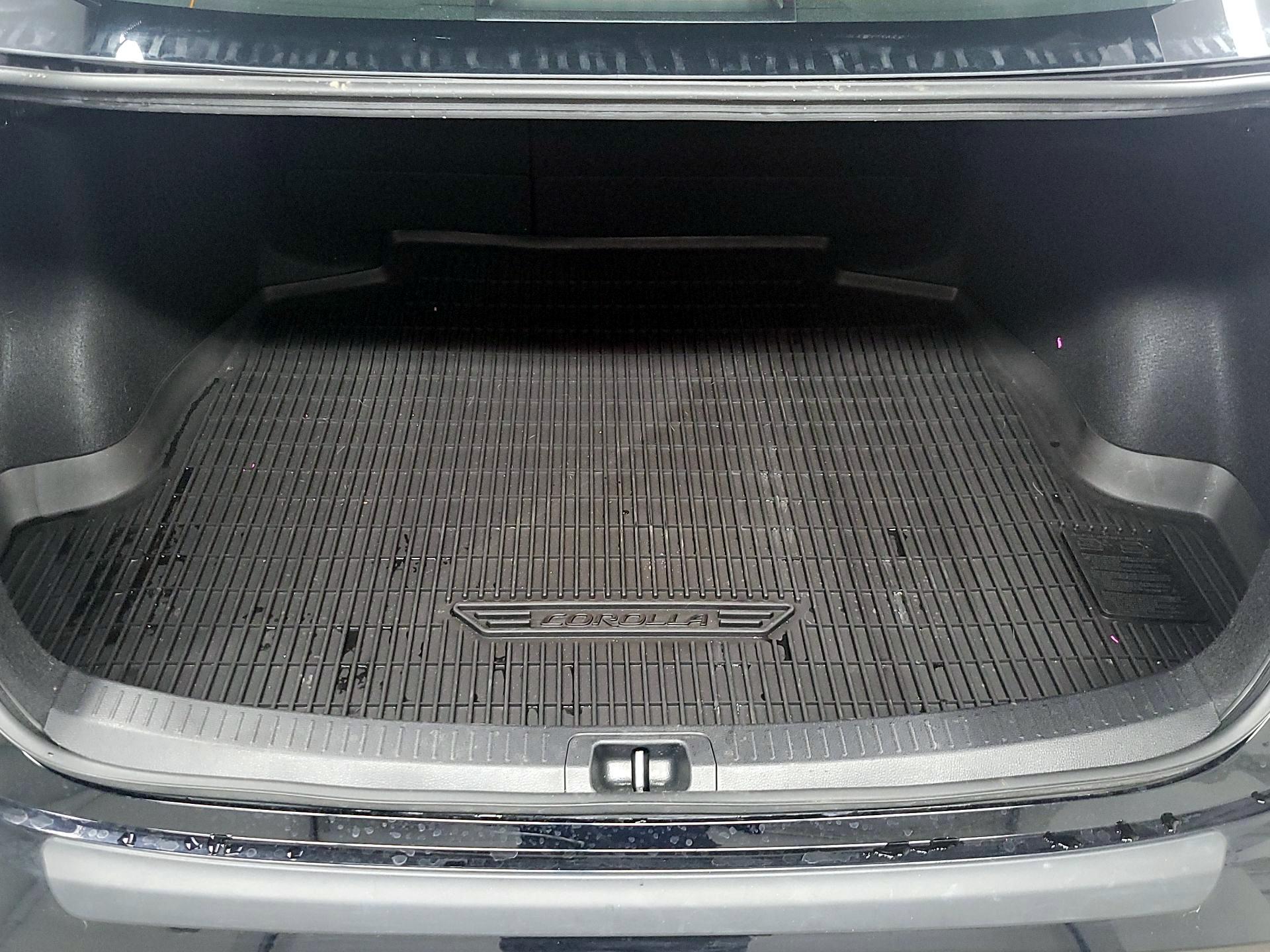 Thumbnail: 2024 Toyota Corolla - 20