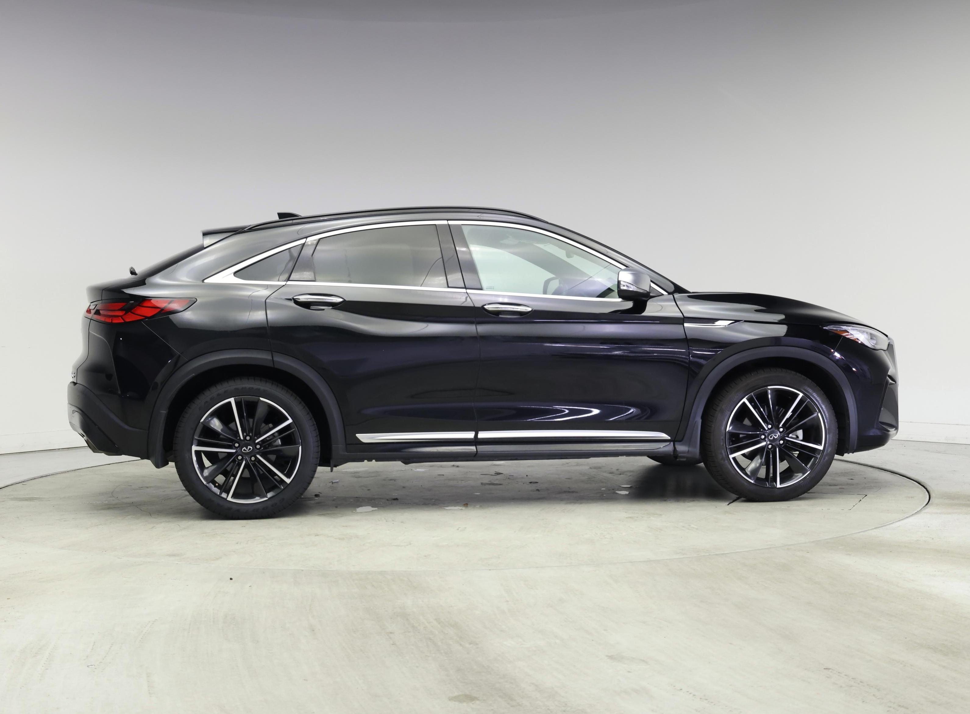 Thumbnail: 2022 INFINITI QX55 - 7