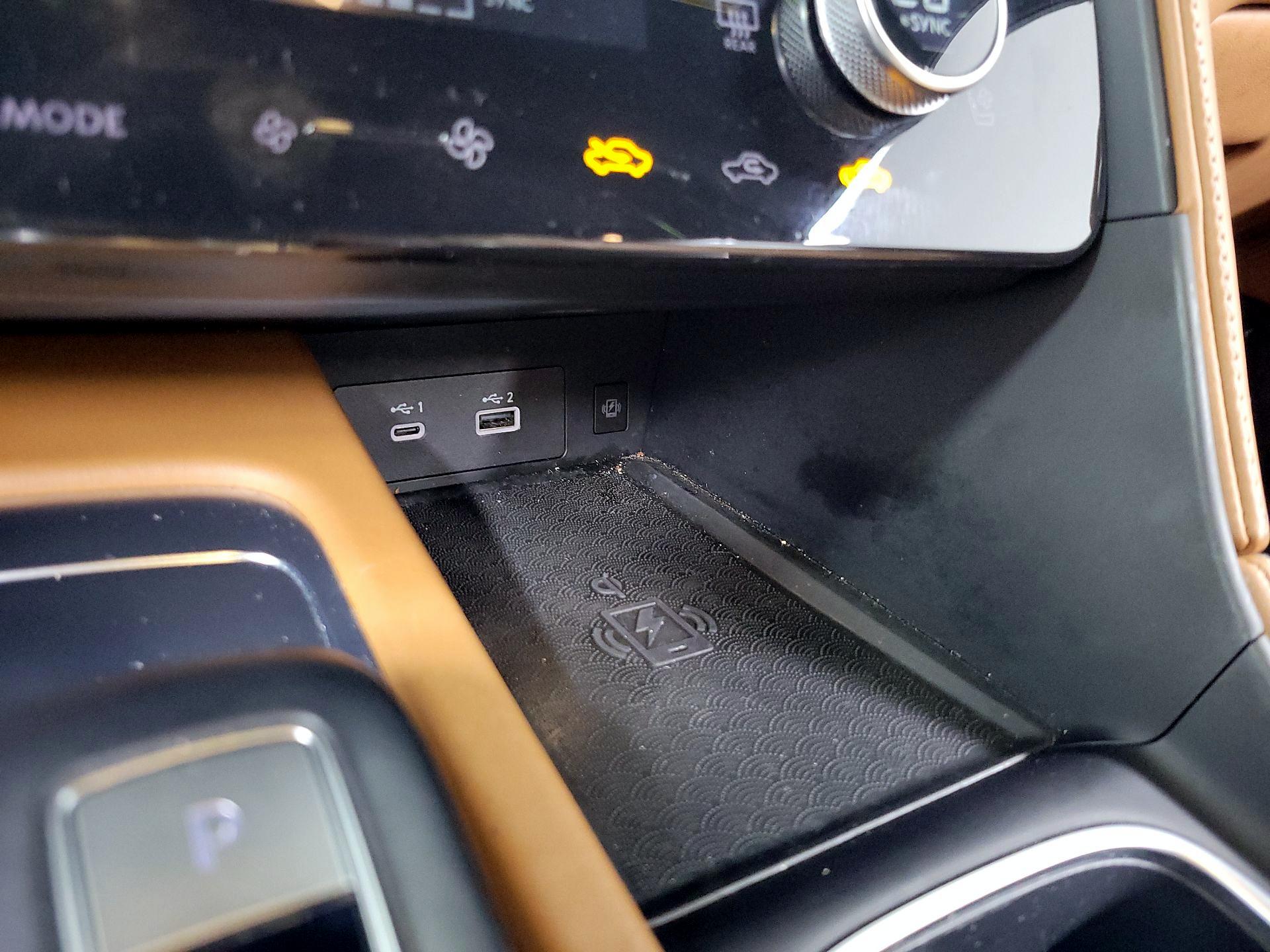 Thumbnail: 2022 INFINITI QX60 - 18