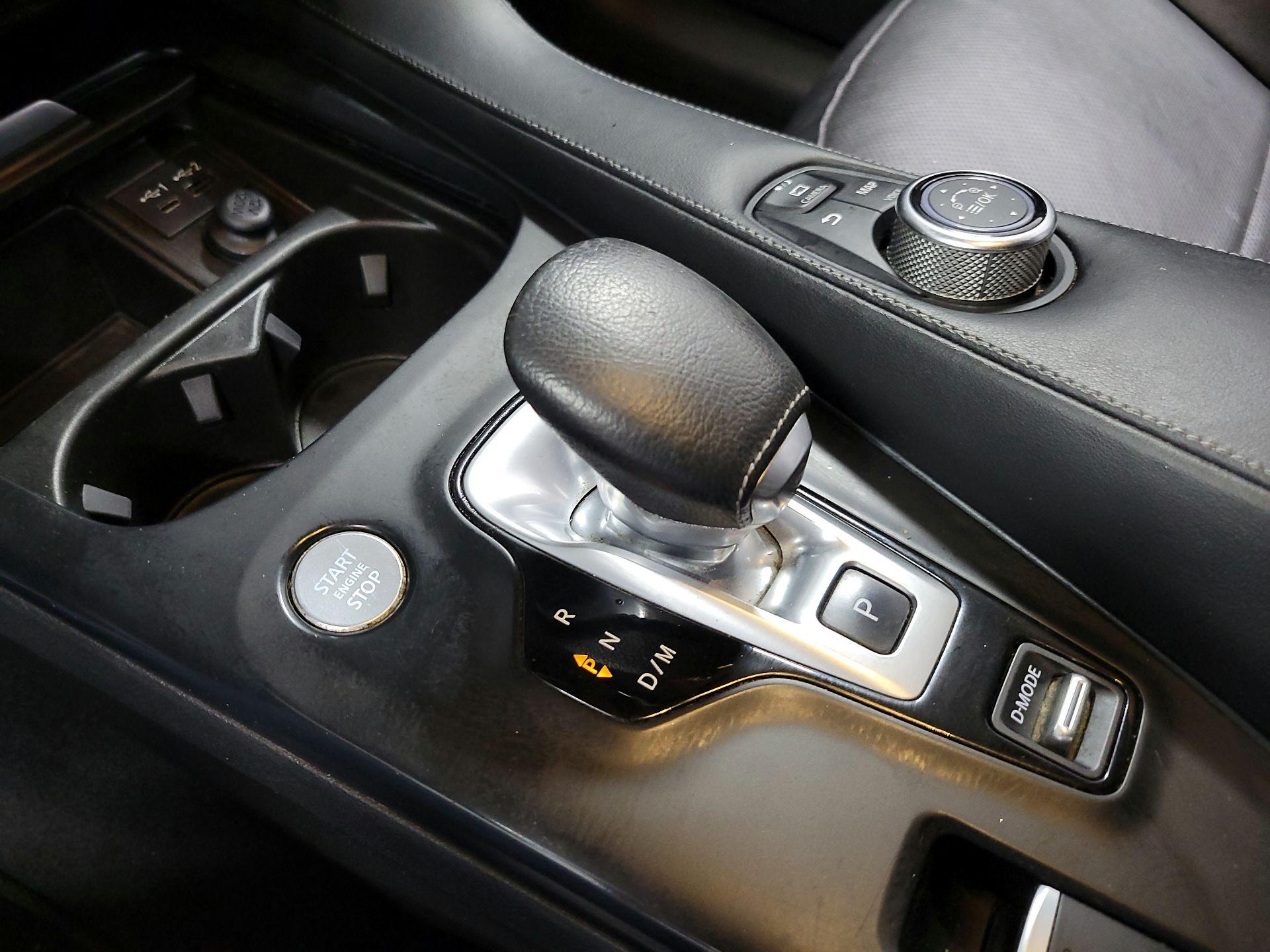 Thumbnail: 2023 INFINITI QX55 - 18