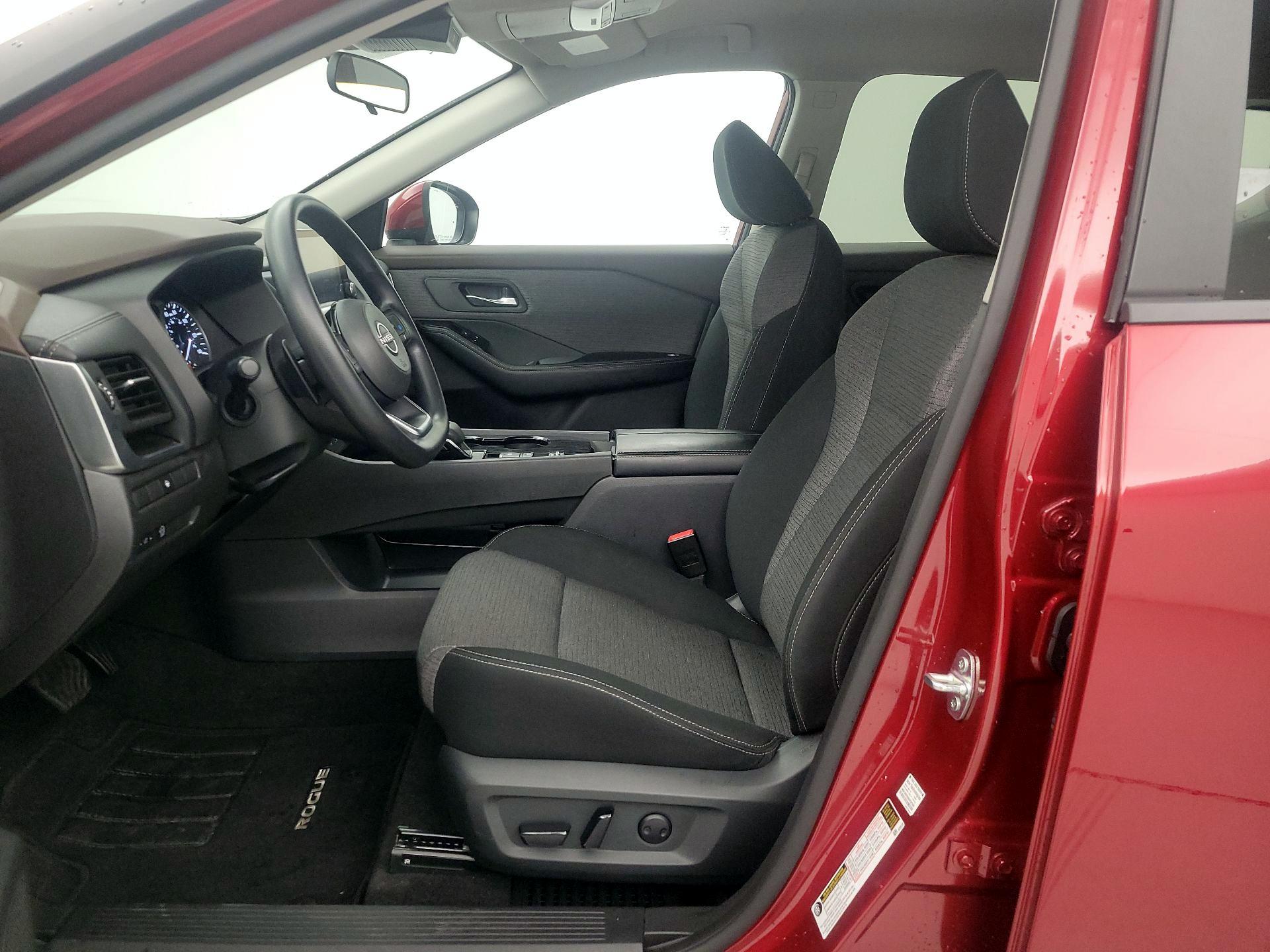 Thumbnail: 2023 Nissan Rogue - 11