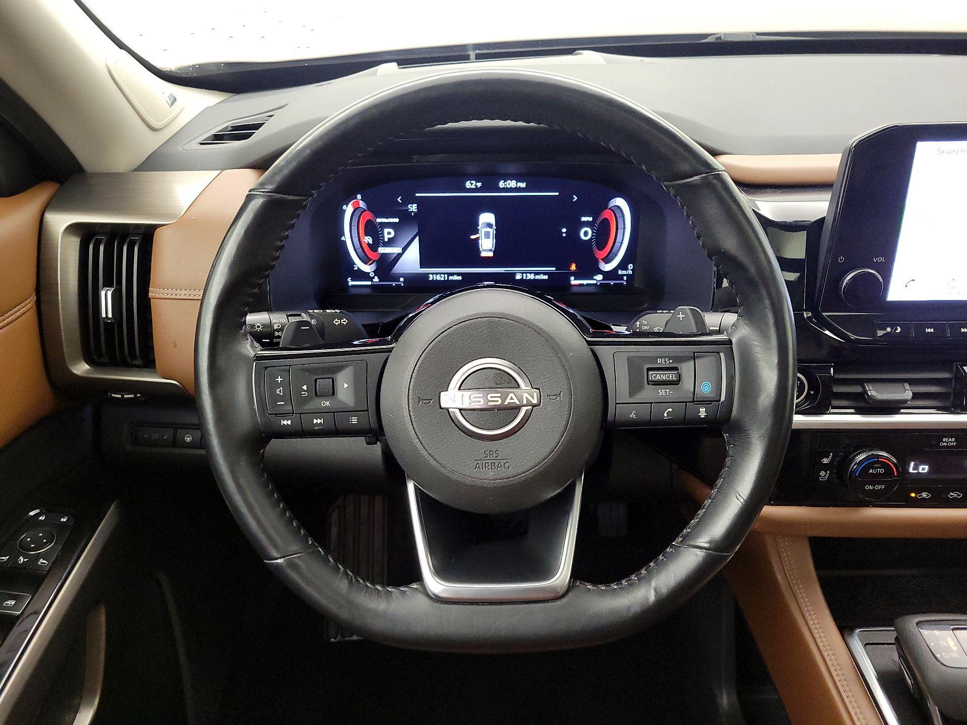 Thumbnail: 2023 Nissan Pathfinder - 10