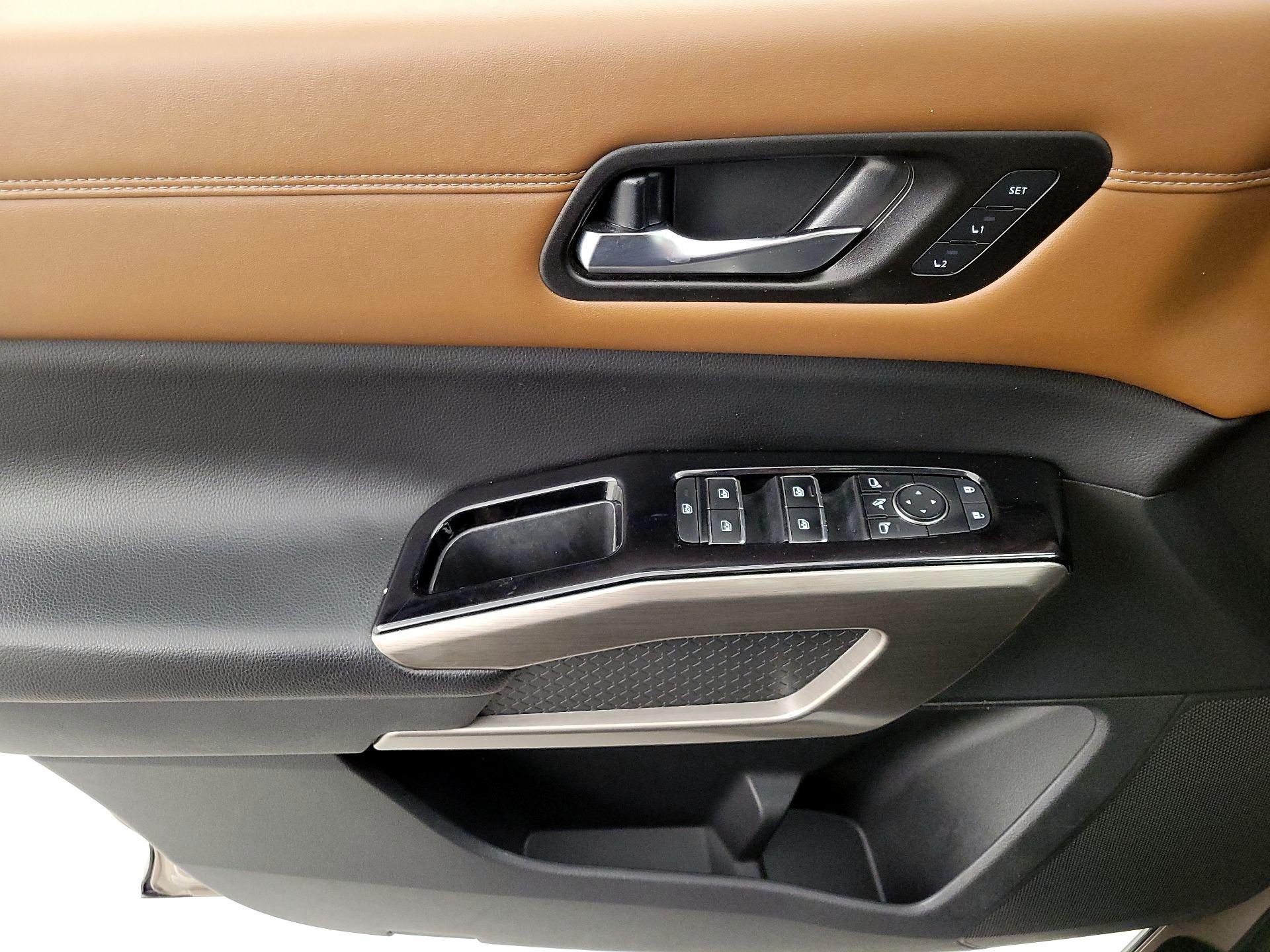 Thumbnail: 2023 Nissan Pathfinder - 12