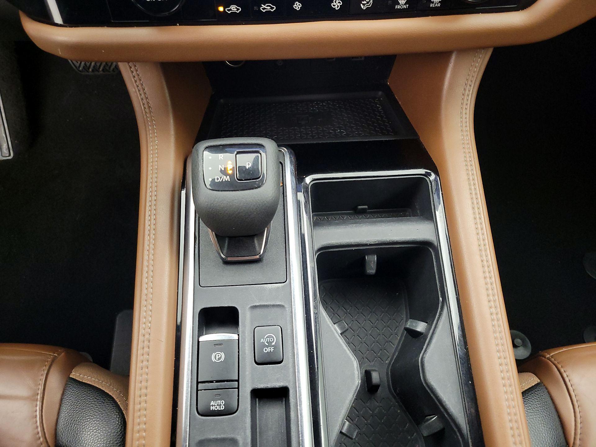 Thumbnail: 2023 Nissan Pathfinder - 18