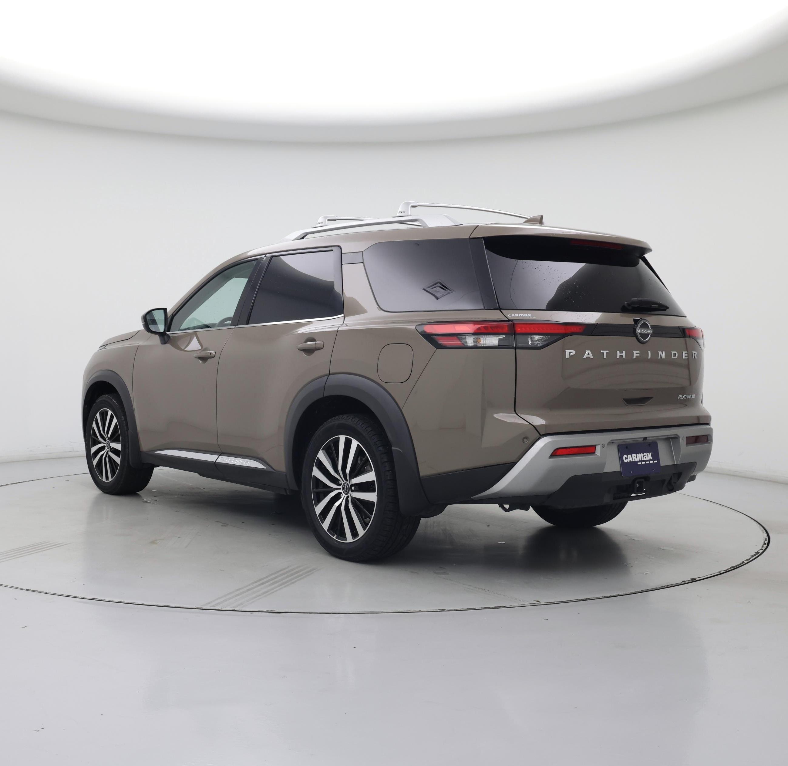 Thumbnail: 2023 Nissan Pathfinder - 2