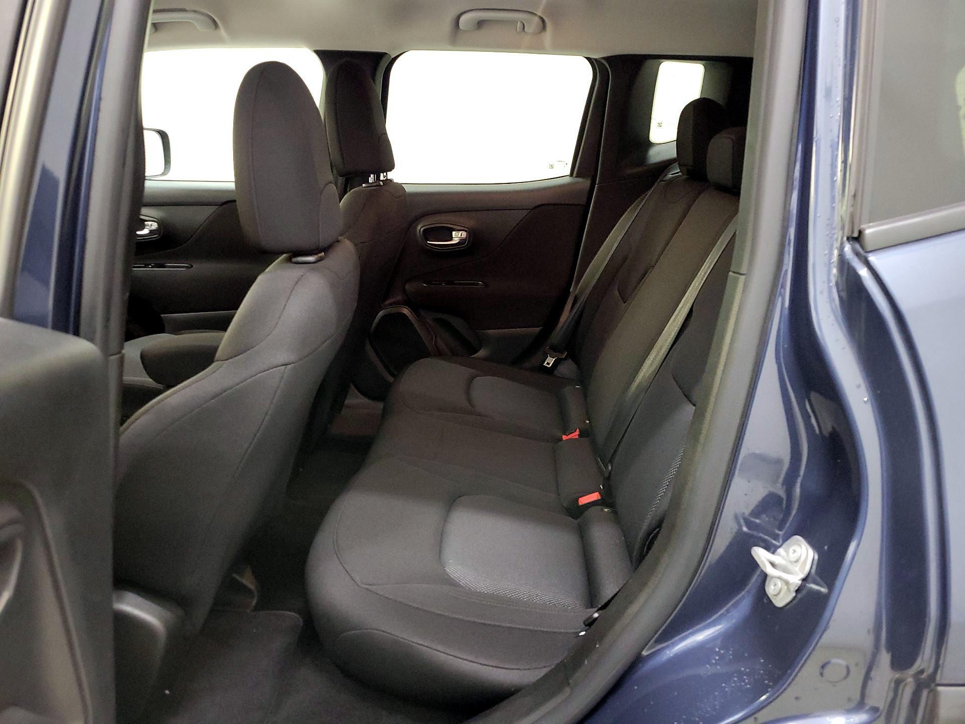 Thumbnail: 2021 Jeep Renegade - 19