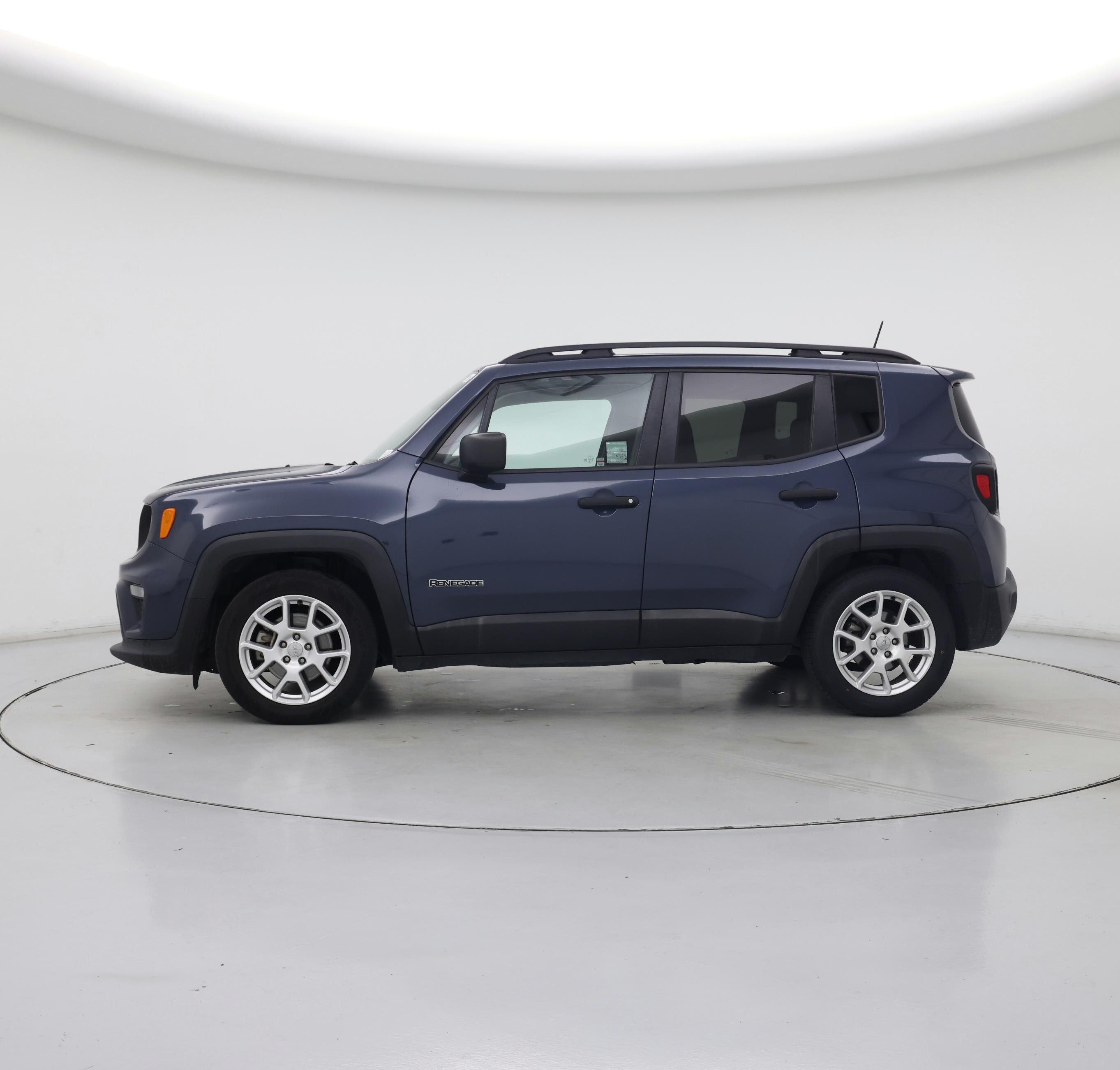 Thumbnail: 2021 Jeep Renegade - 3