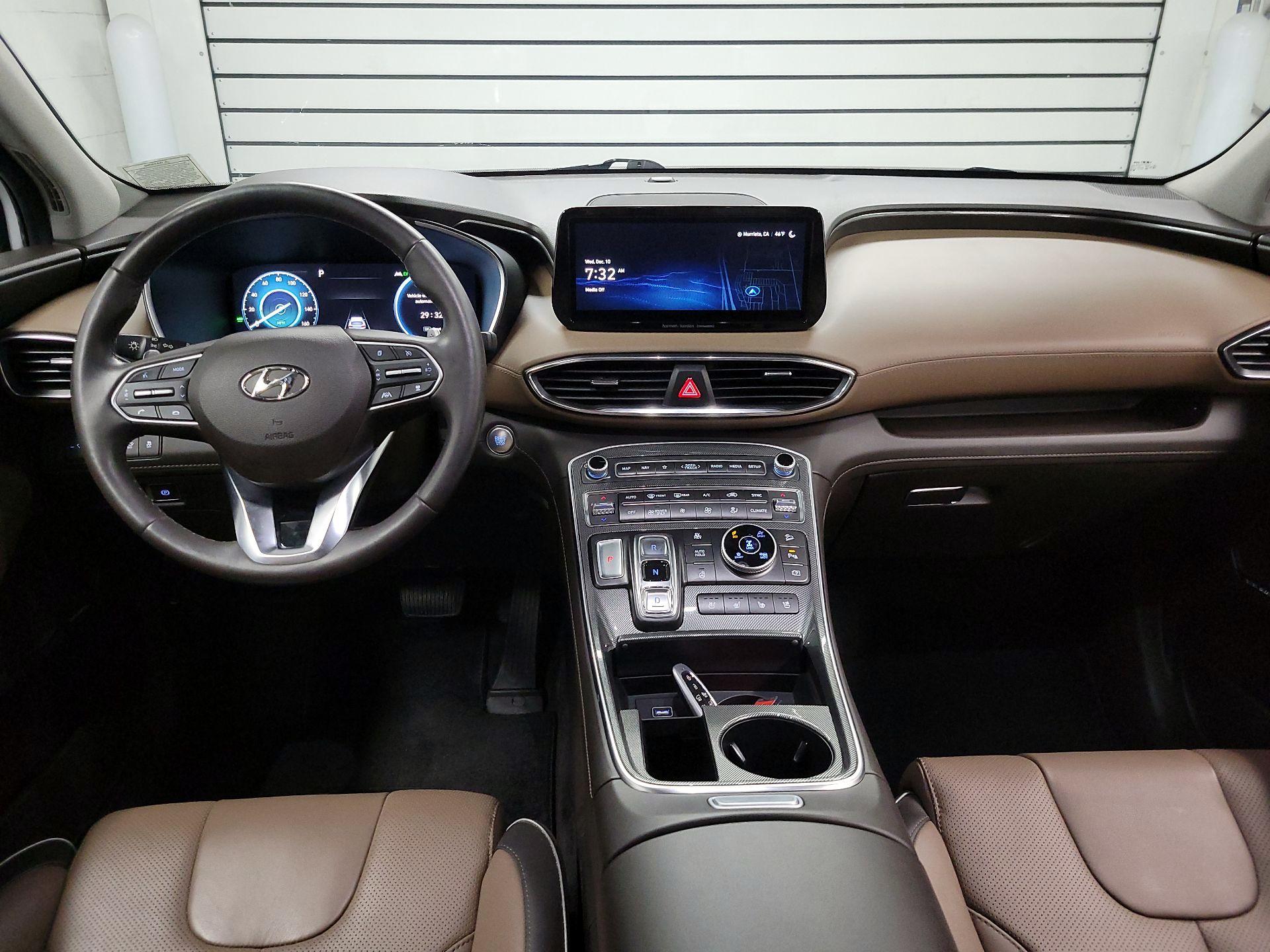 Thumbnail: 2023 Hyundai Santa Fe - 9