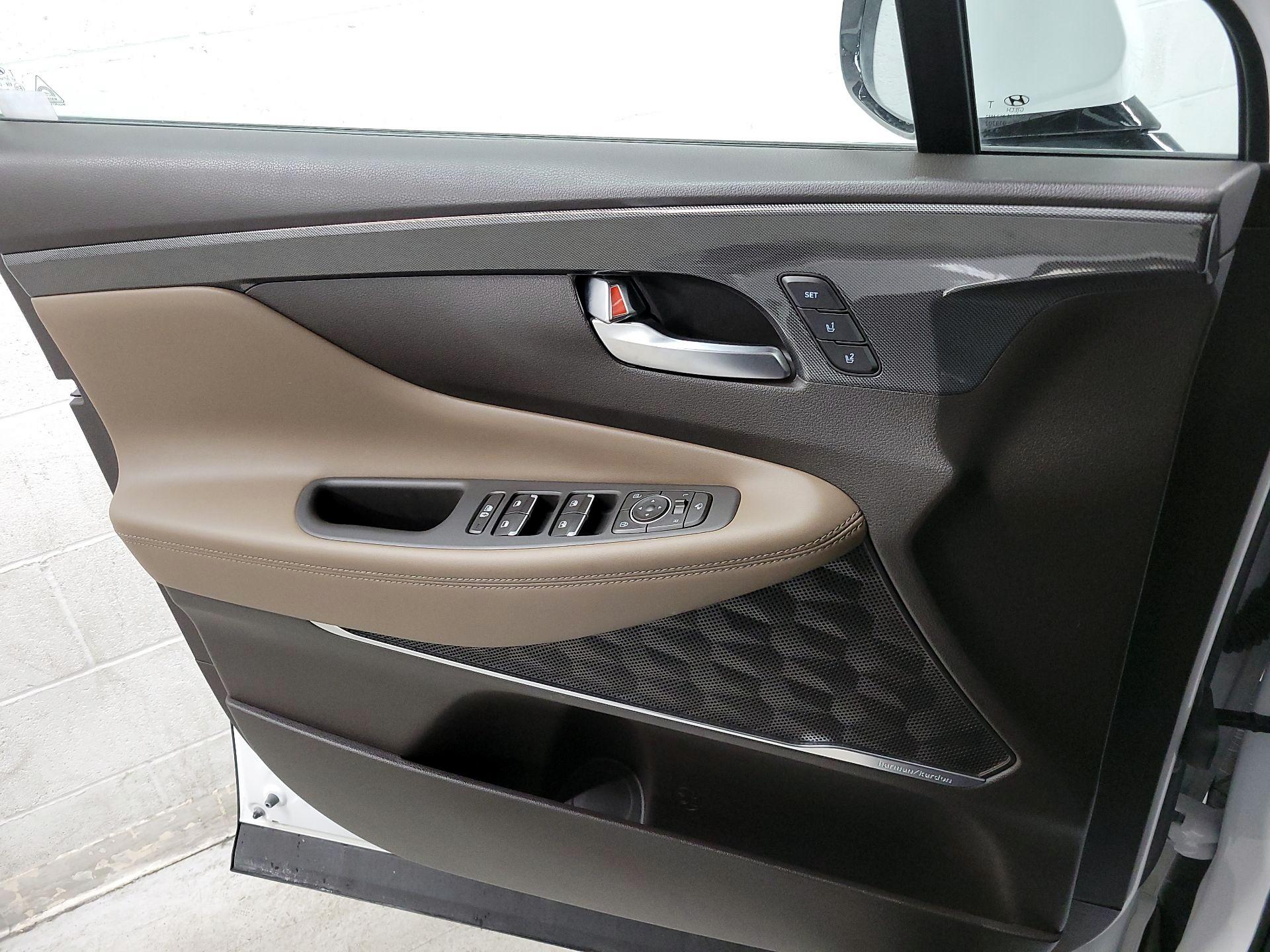 Thumbnail: 2023 Hyundai Santa Fe - 12