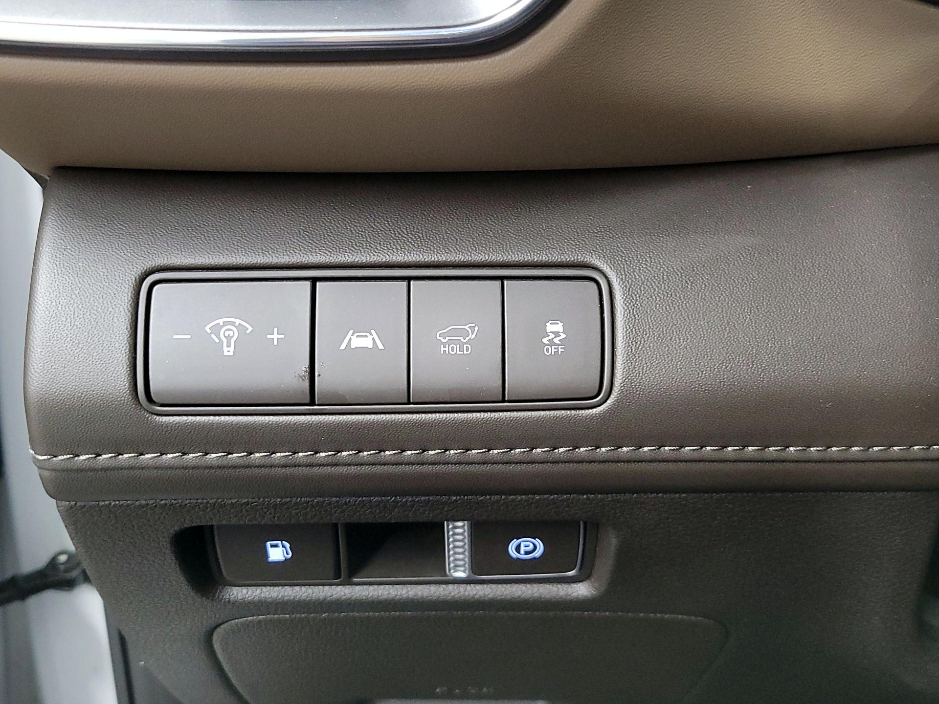 Thumbnail: 2023 Hyundai Santa Fe - 13