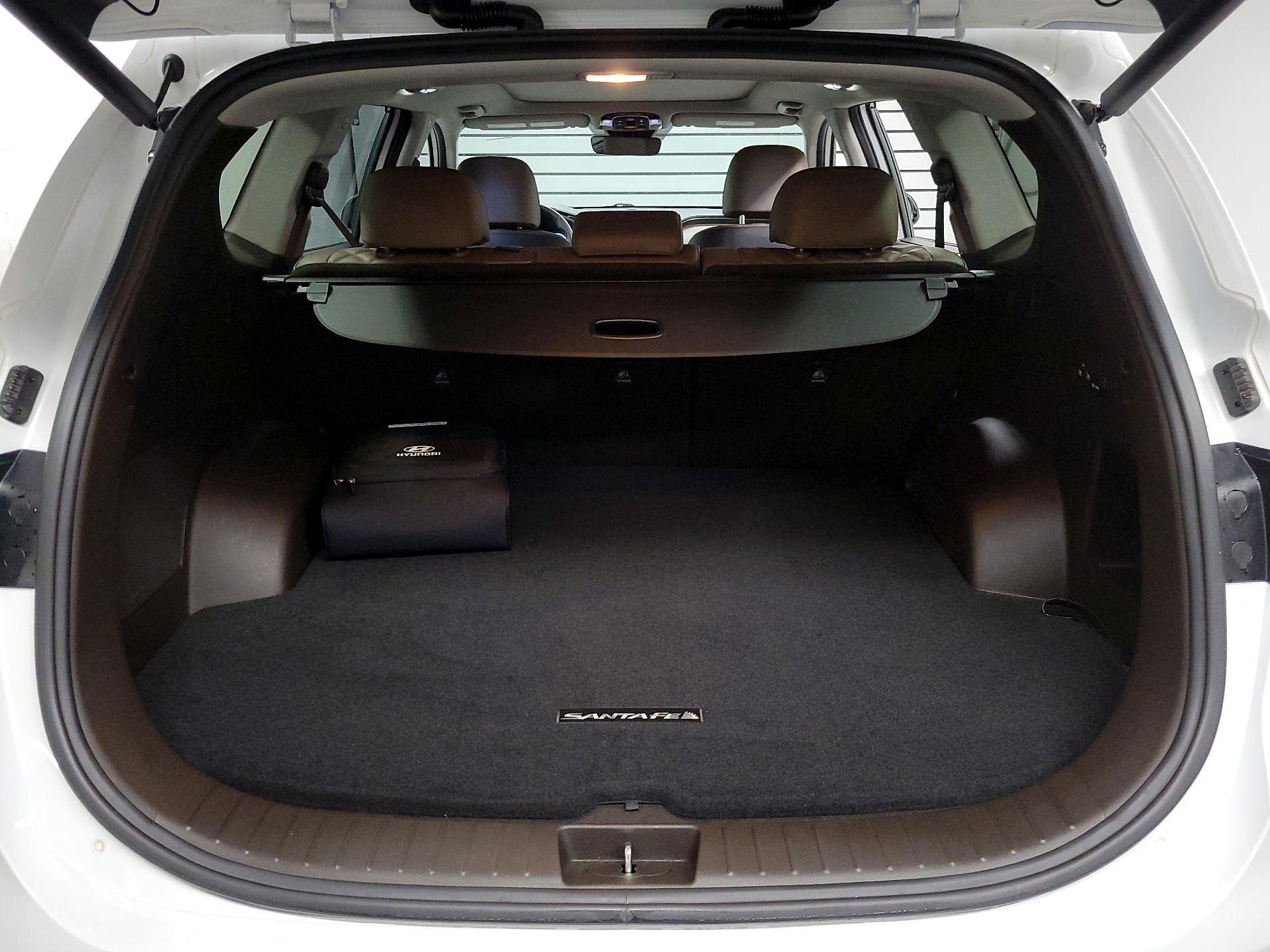 Thumbnail: 2023 Hyundai Santa Fe - 20