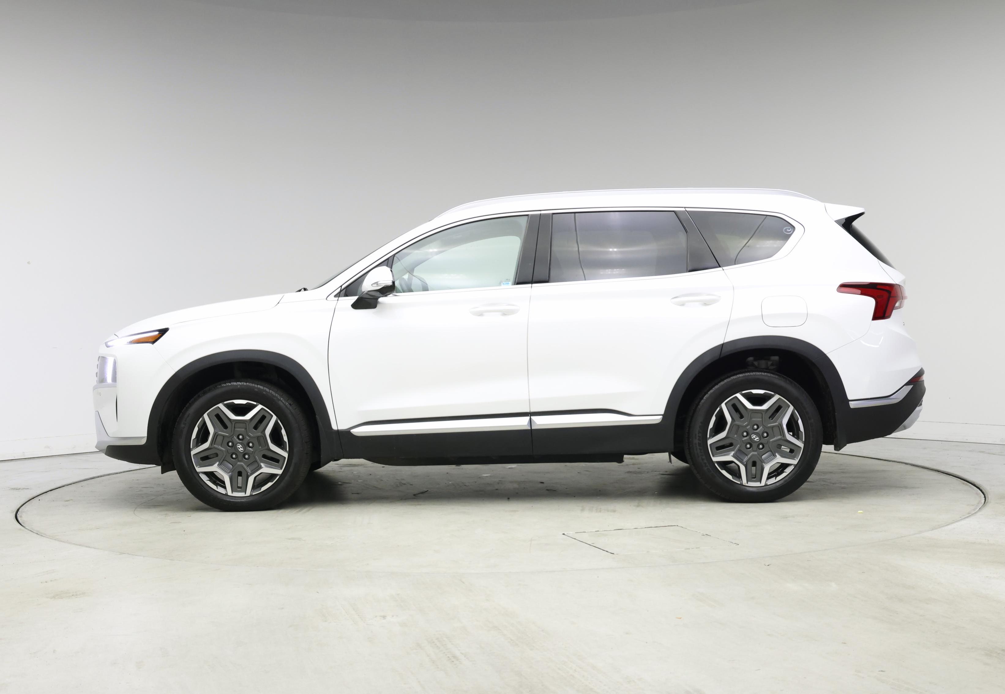 Thumbnail: 2023 Hyundai Santa Fe - 3