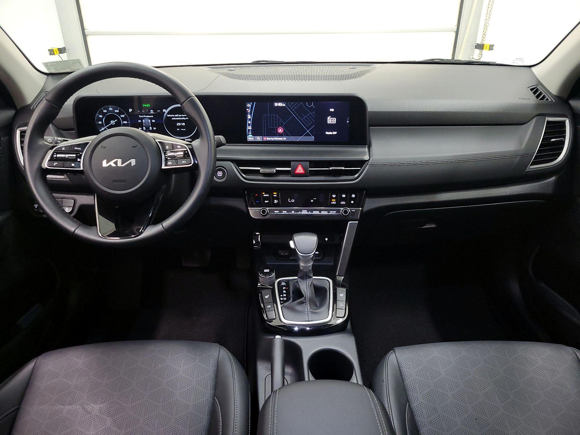 Thumbnail: 2024 Kia Seltos - 9