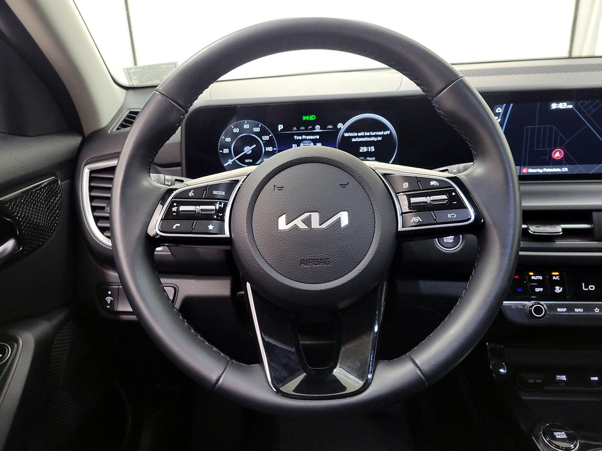 Thumbnail: 2024 Kia Seltos - 10