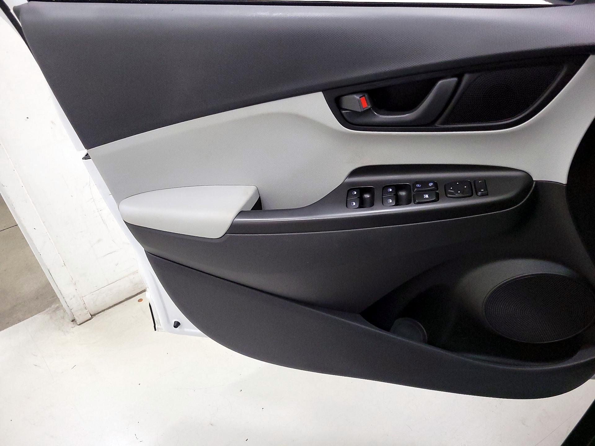 Thumbnail: 2023 Hyundai Kona - 12