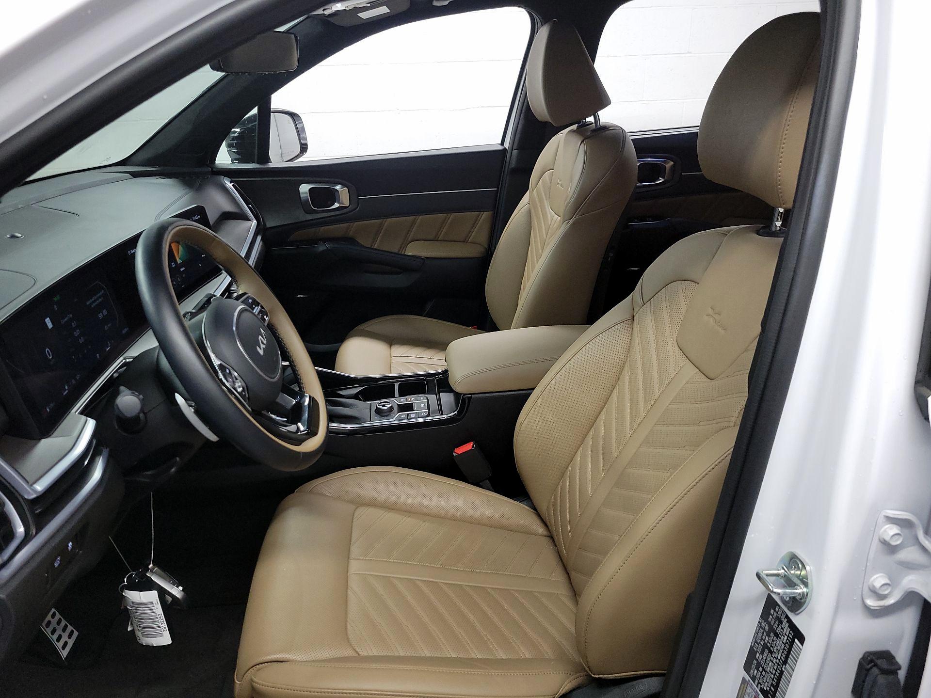 Thumbnail: 2024 Kia Sorento - 11