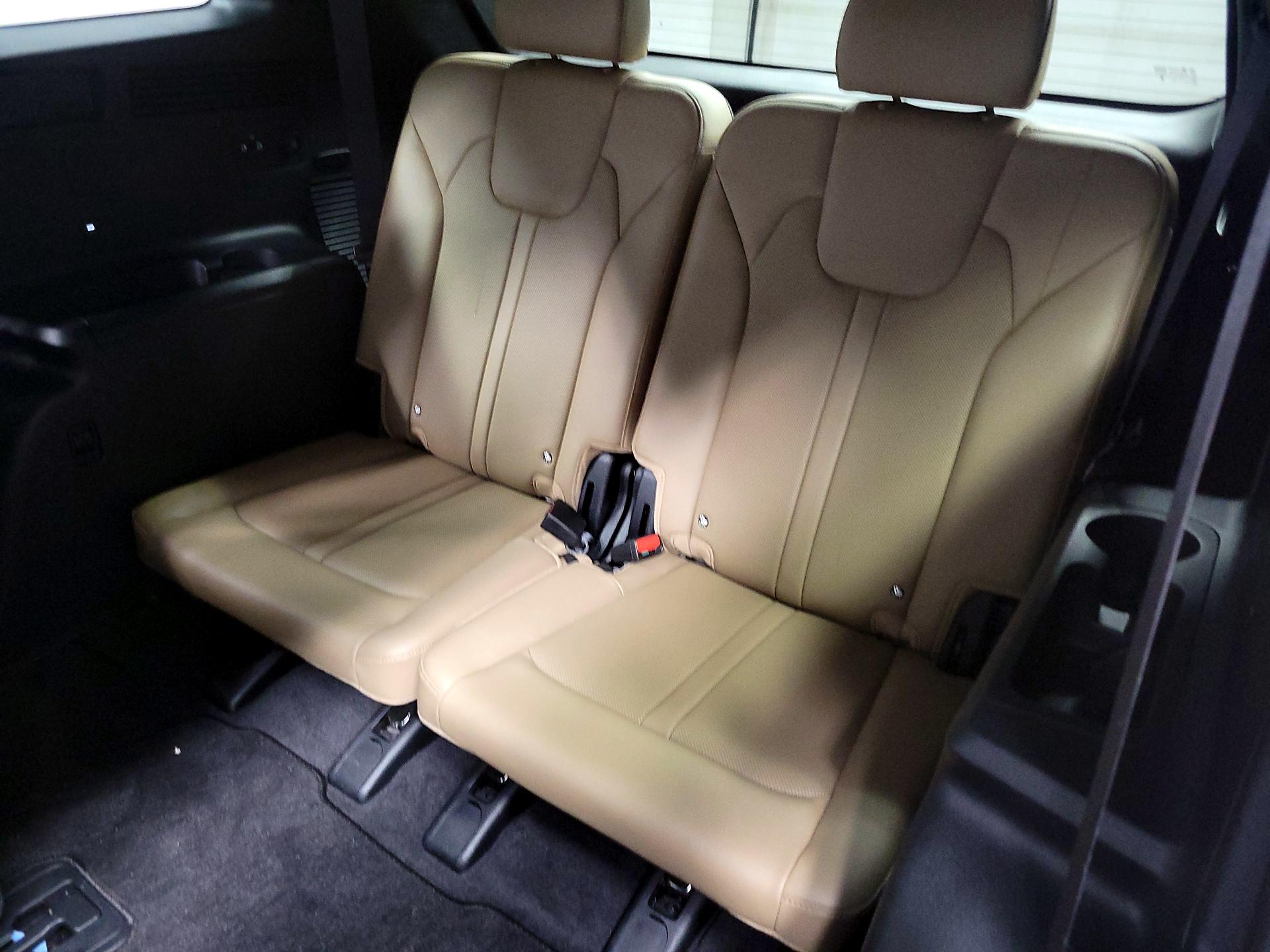 Thumbnail: 2024 Kia Sorento - 20