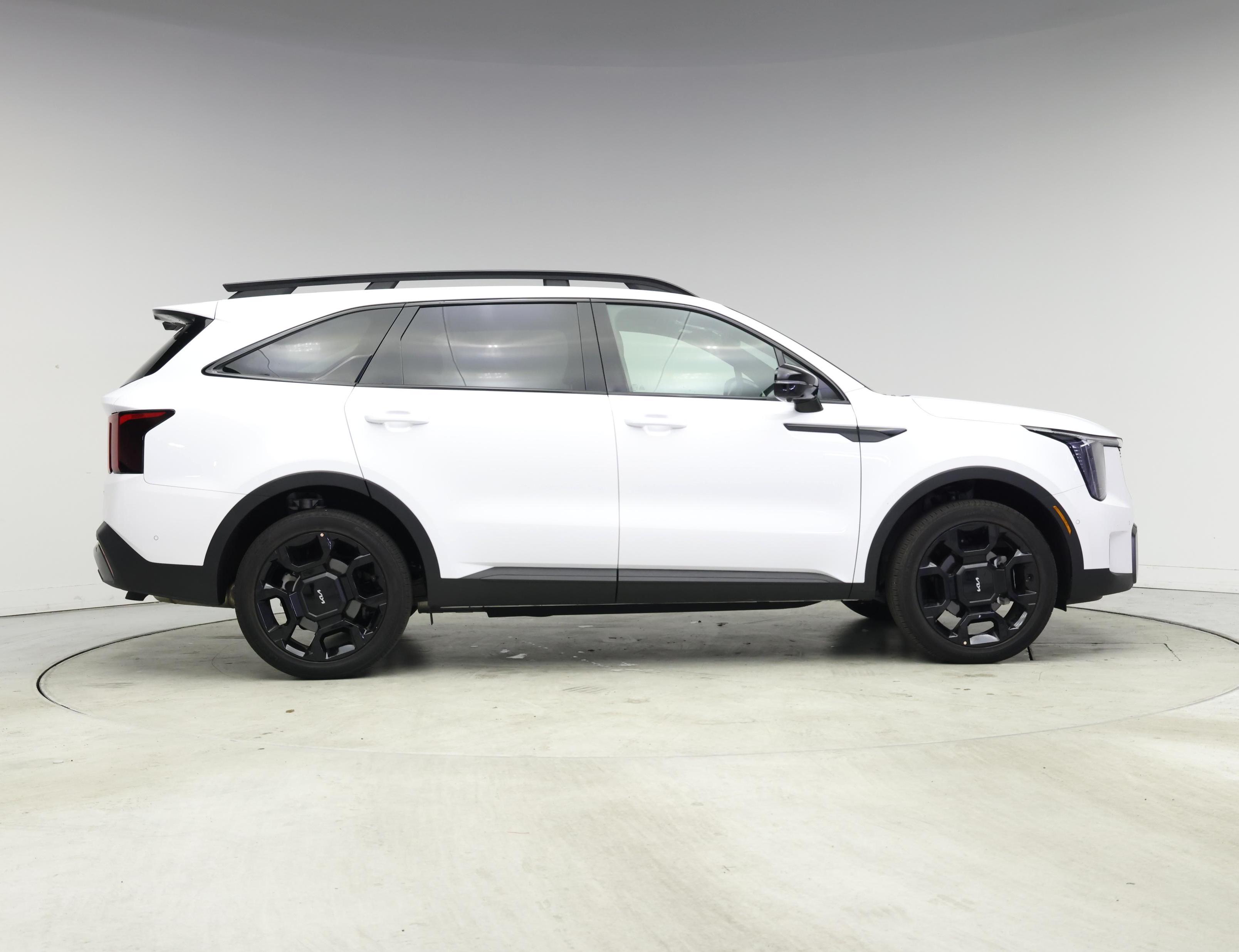 Thumbnail: 2024 Kia Sorento - 7