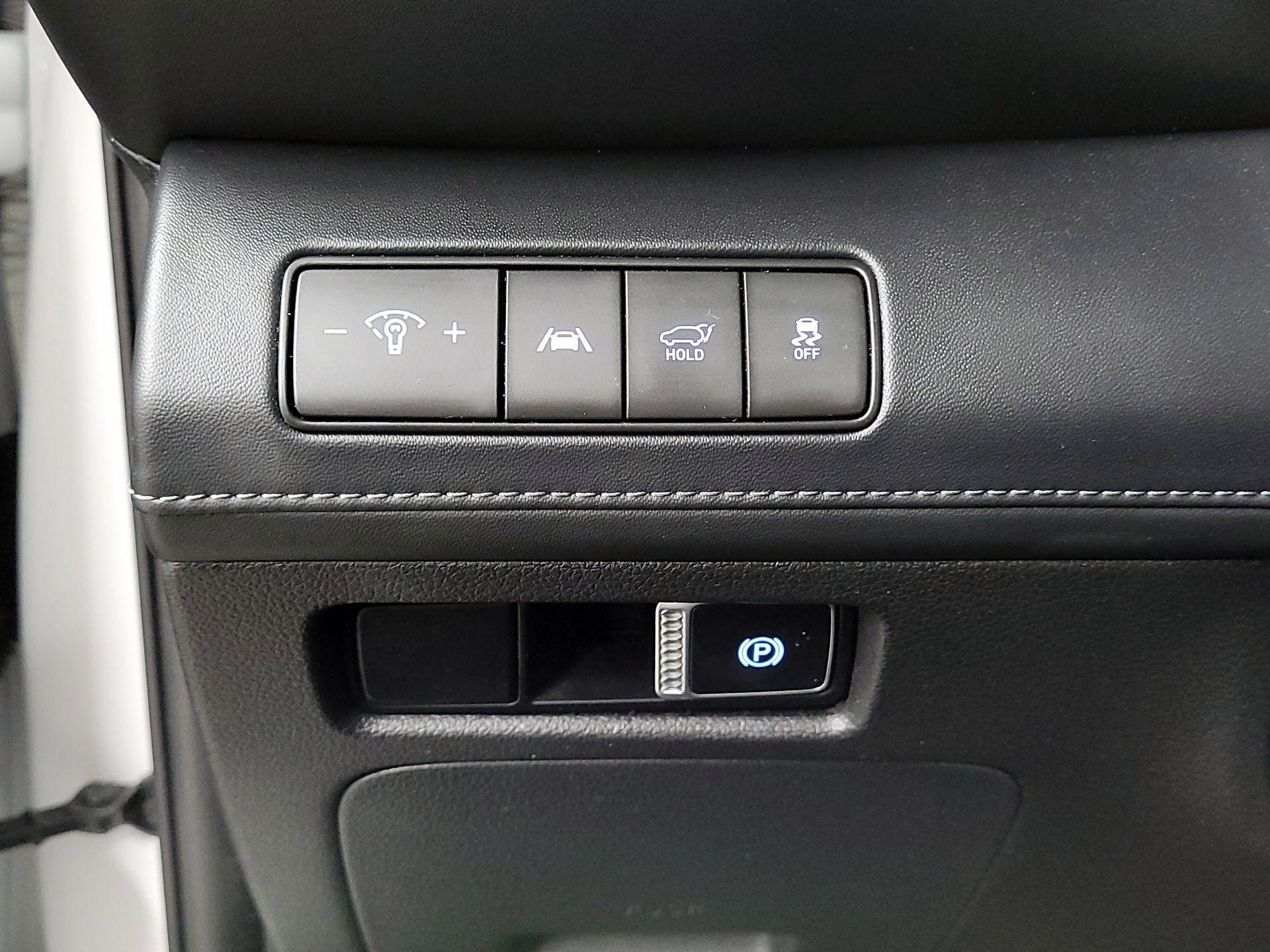 Thumbnail: 2023 Hyundai Santa Fe - 13