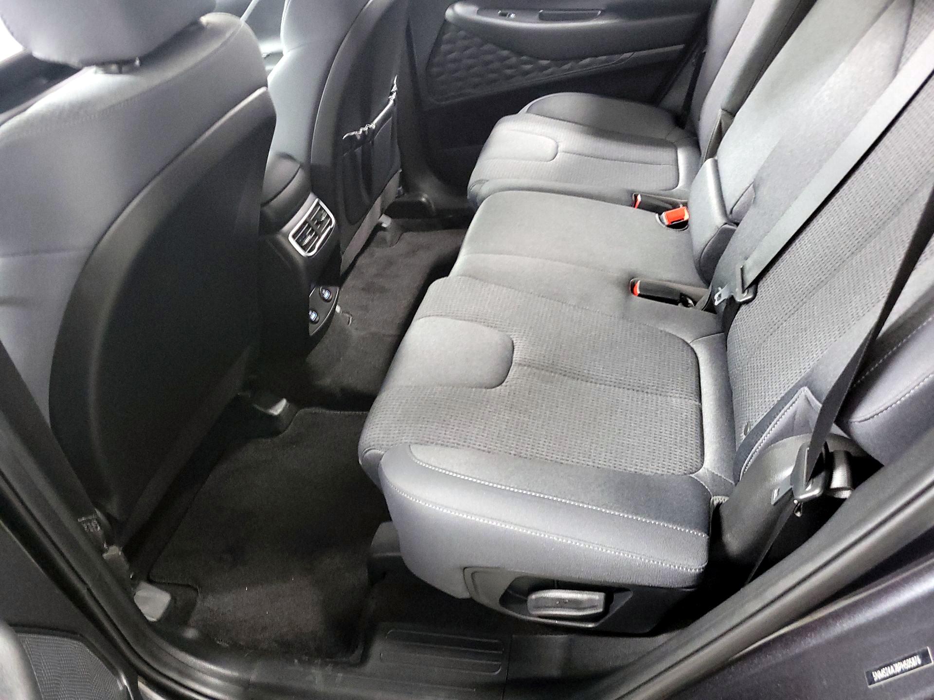 Thumbnail: 2023 Hyundai Santa Fe - 18