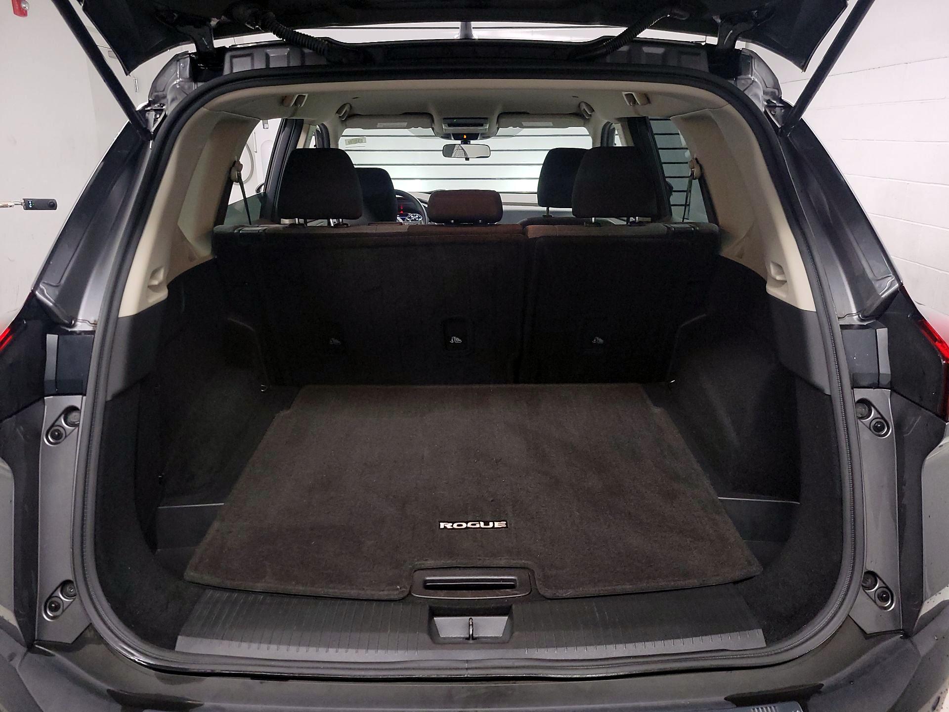 Thumbnail: 2023 Nissan Rogue - 18