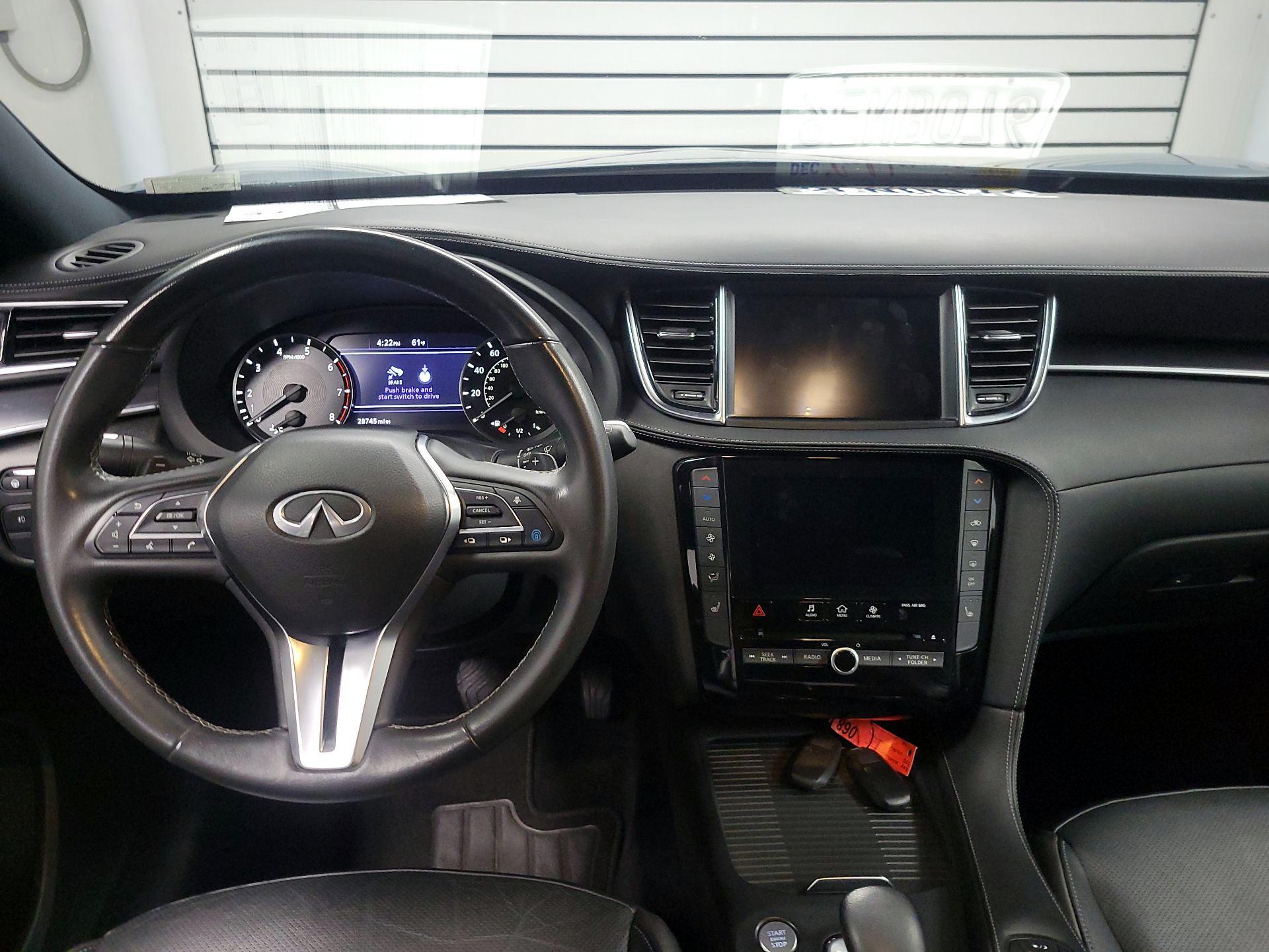 Thumbnail: 2023 INFINITI QX55 - 9