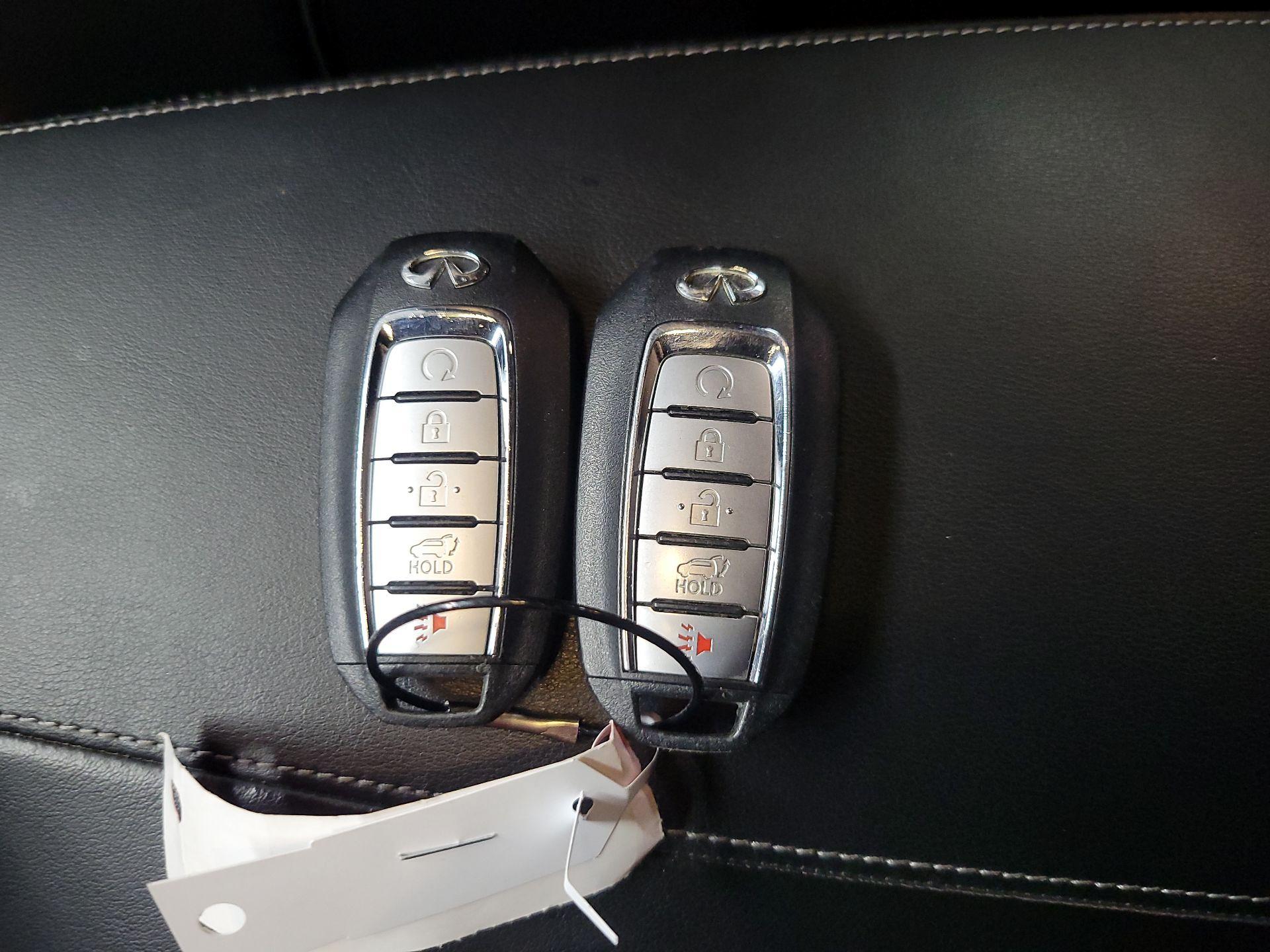 Thumbnail: 2023 INFINITI QX55 - 20