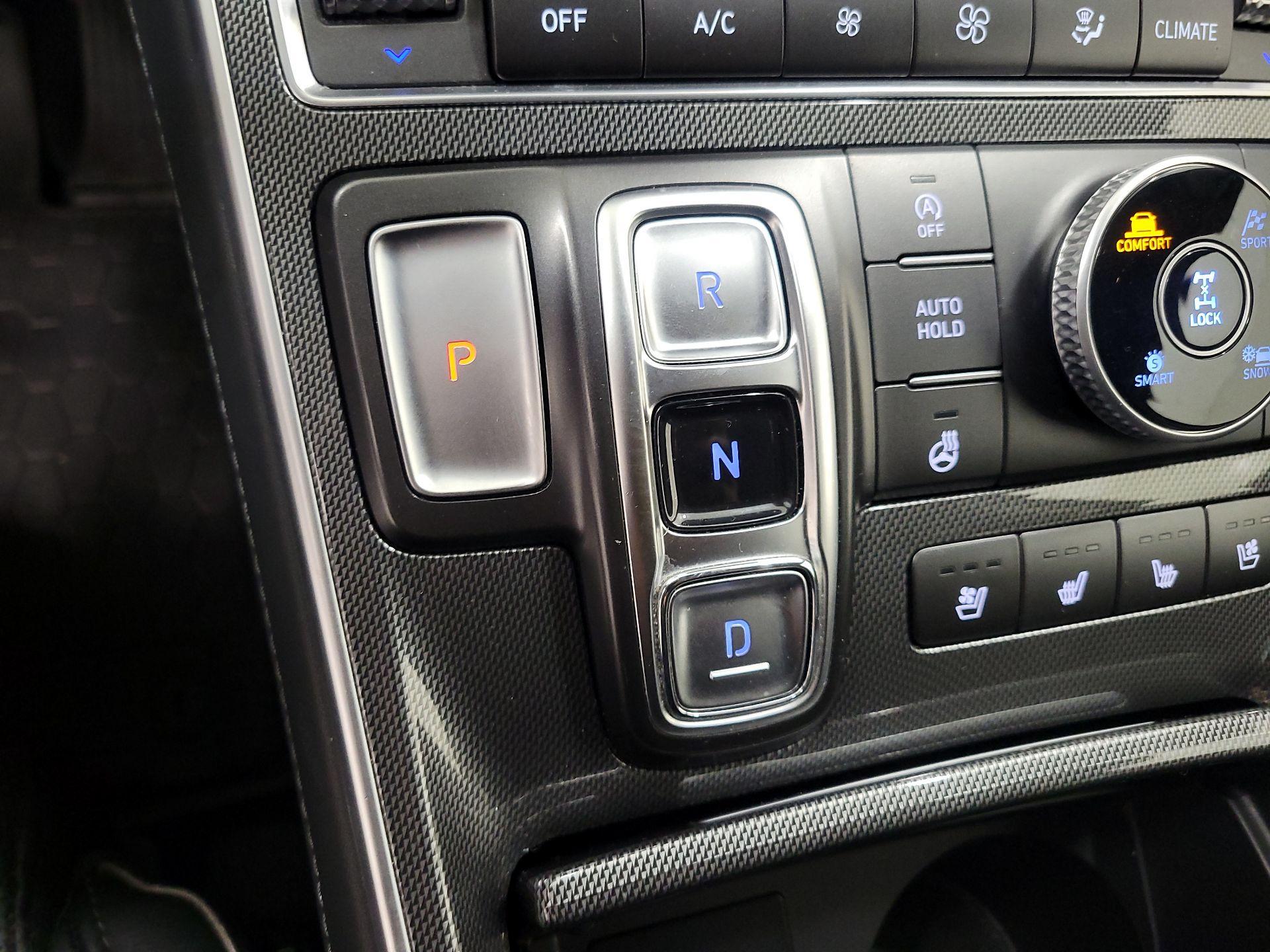 Thumbnail: 2023 Hyundai Santa Fe - 18