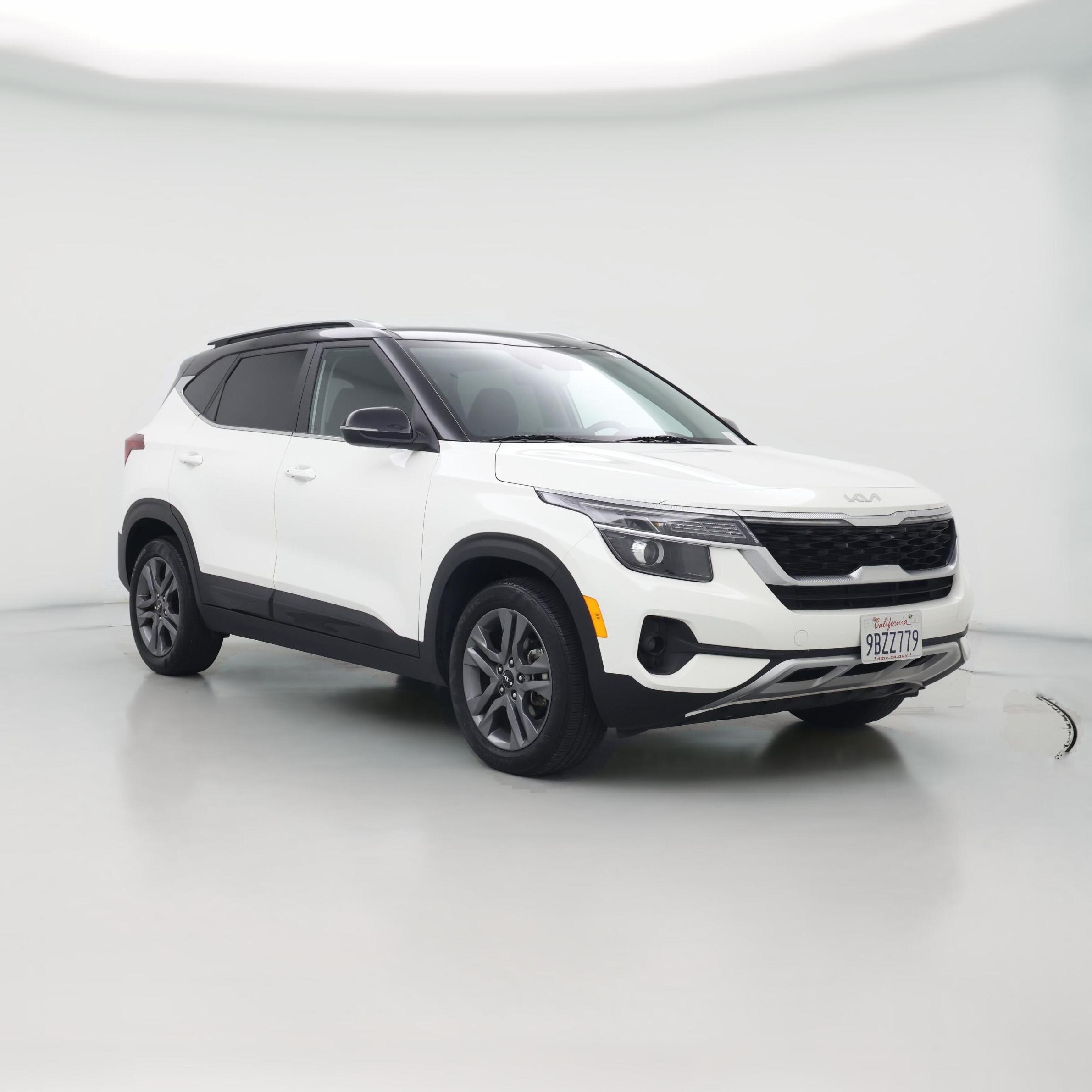 Thumbnail: 2023 Kia Seltos - 1